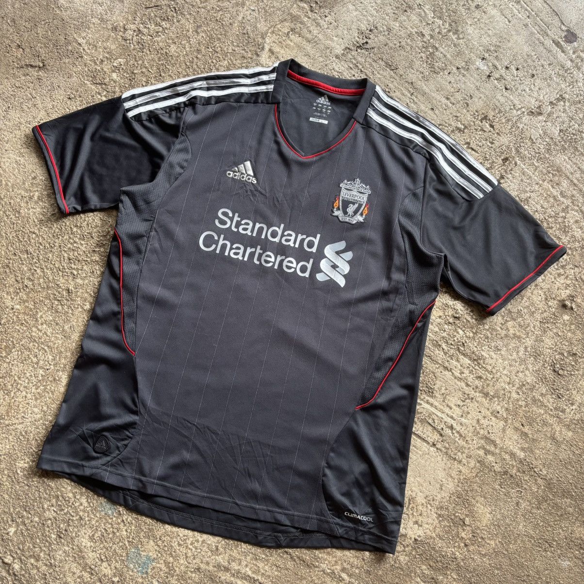 Adidas 2011-12 Liverpool Away Shirt Size US L / EU 52-54 / 3 - 1 Thumbnail