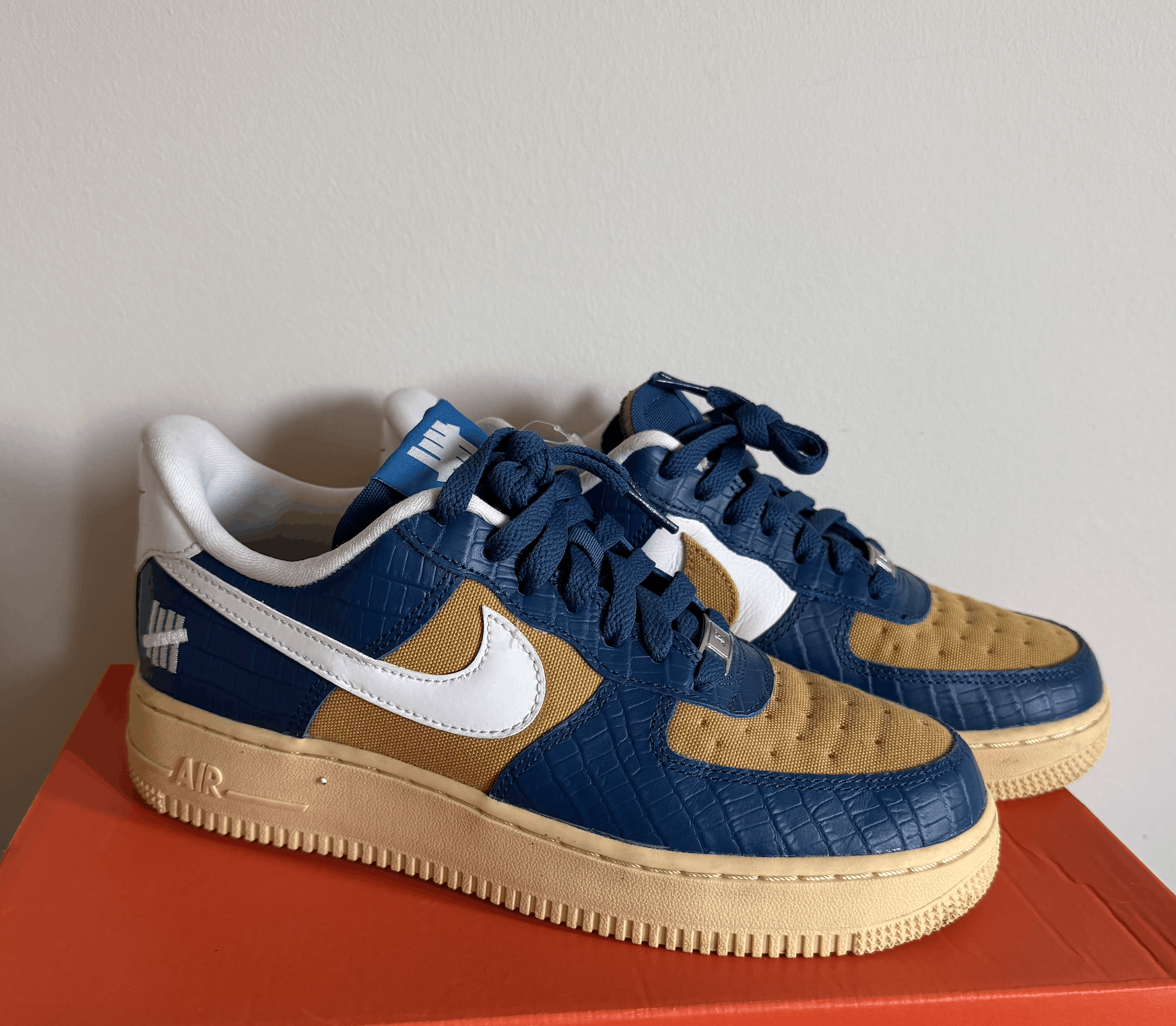 Nike × Undefeated NikUndefeated Air Force 1 Low “5 On It” Court Blue Size US 6 / EU 39 - 1 Thumbnail