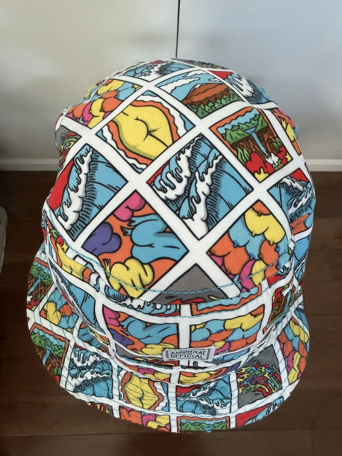 Aaron Kai AARON KAI FOR OFFICIAL BUCKET HAT ALL OVER POP ART ASS BOOBS Size ONE SIZE - 8 Thumbnail