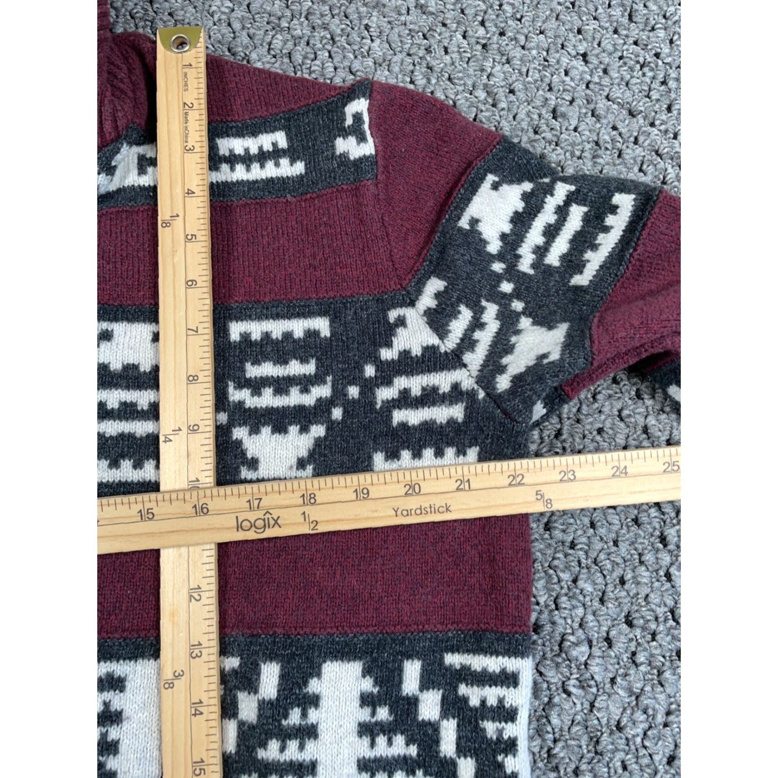 American Eagle Outfitters American Eagle Aztec Pattern Shawl Collar Sweater Adult Large Red Chunky Knit Size US L / EU 52-54 / 3 - 6 Thumbnail