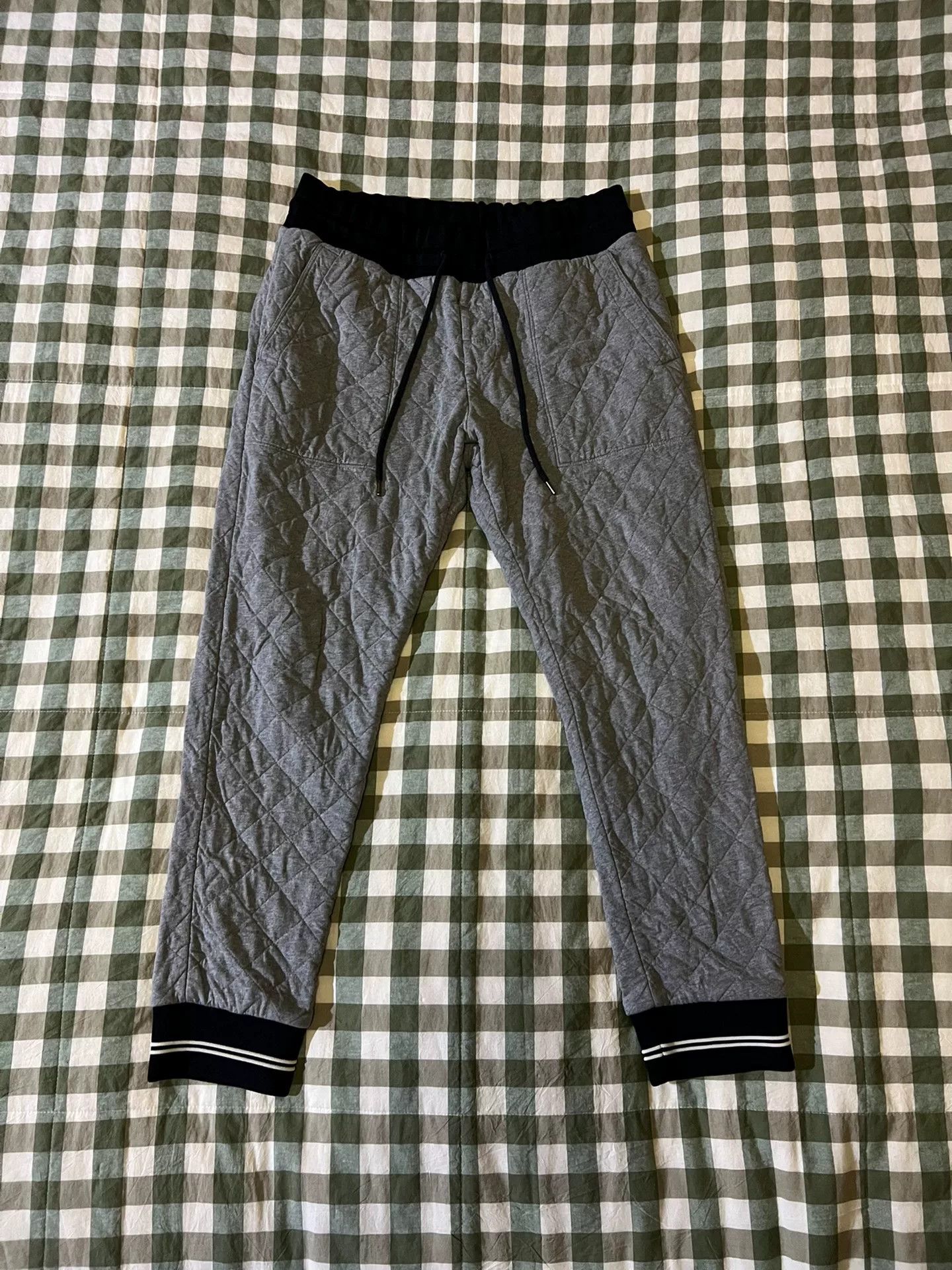 Moncler moncler quilted gray casual sports pants Size US 28 / EU 44 - 1 Thumbnail