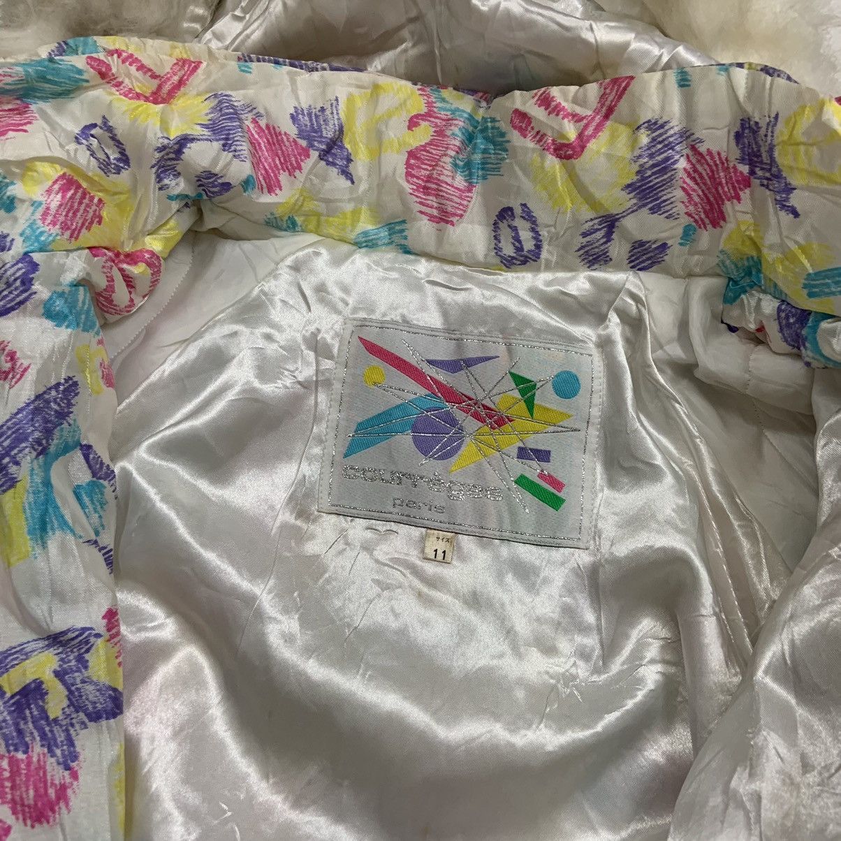 Courreges Vintage Courreges Paris Over Print Ski Jacket Size M / US 6-8 / IT 42-44 - 6 Thumbnail