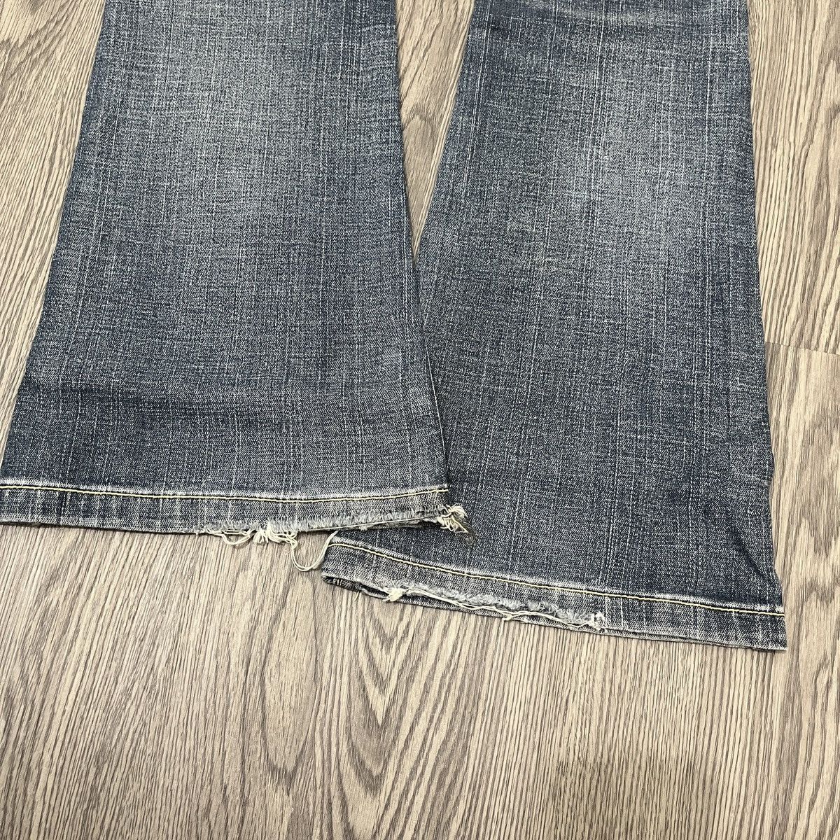 If Six Was Nine B.C.B.G - Flared Denim Fadding with Patch Skull Lgb Style Size US 26 / EU 42 - 14 Thumbnail