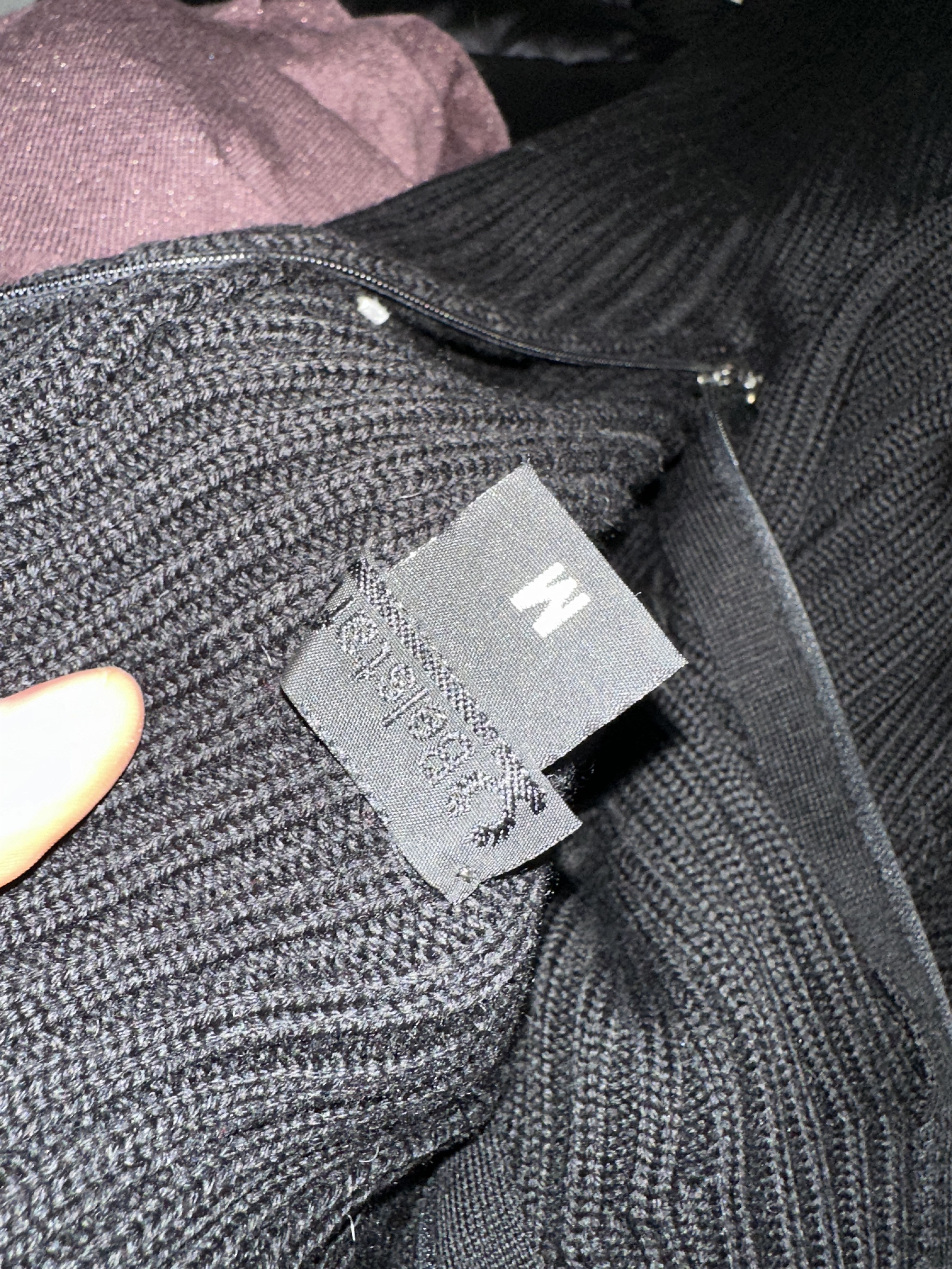 Belstaff Gold Label Knit Belstaff Pullover Slim Fit Jumper Size M Size US M / EU 48-50 / 2 - 9 Thumbnail