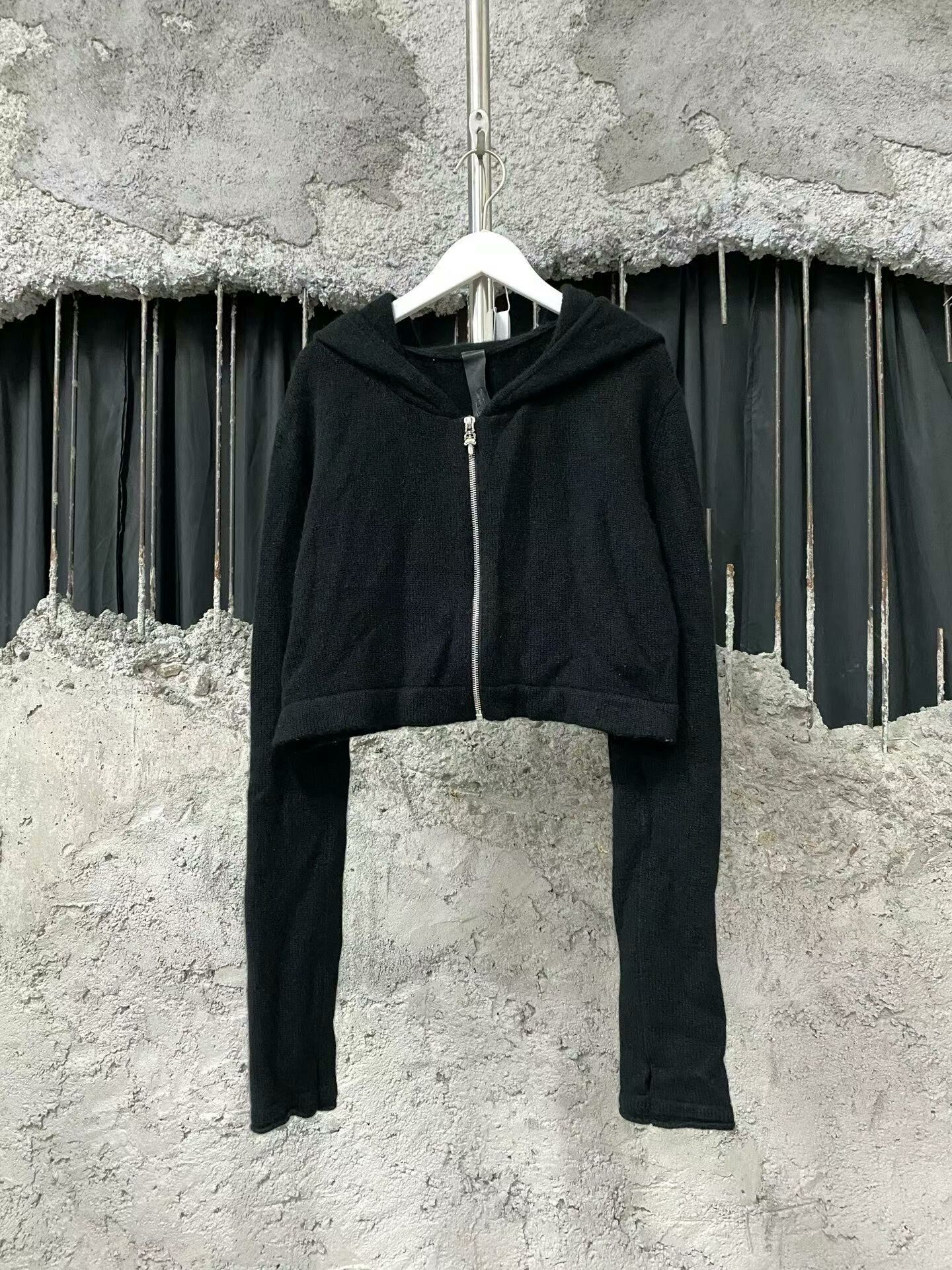 Chrome Hearts chrome hearts cropped zip hoodie in black Size US M / EU 48-50 / 2 - 1 Thumbnail