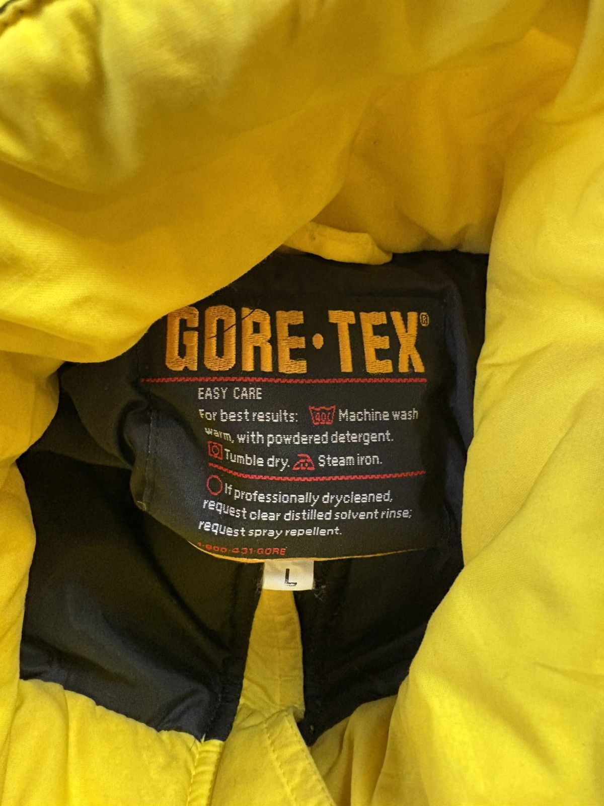 Goretex Vintage Gore-Tex Puffer Jacket Large Size US L / EU 52-54 / 3 - 3 Thumbnail