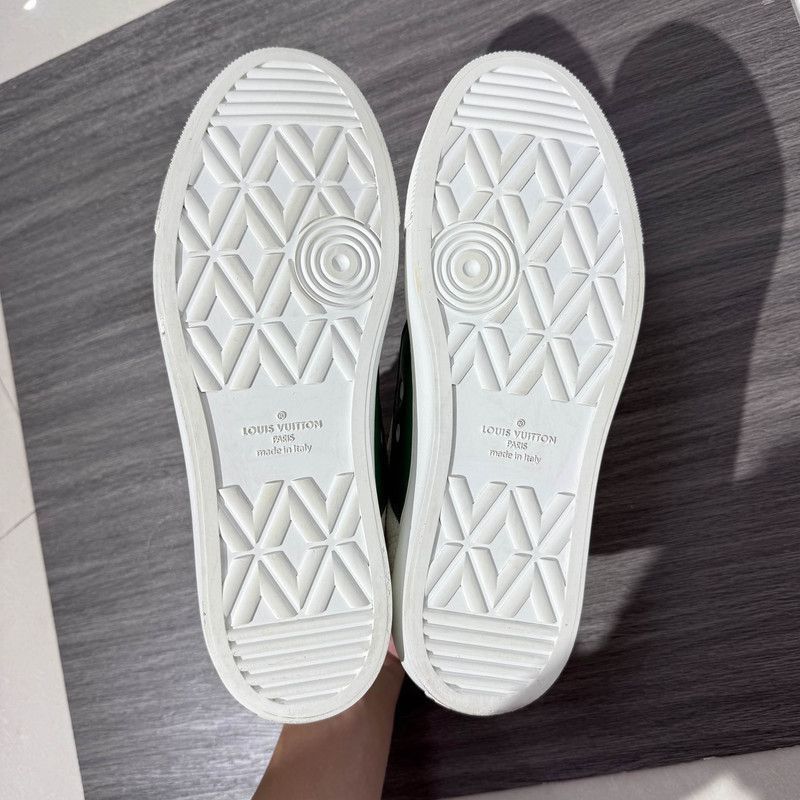 Louis Vuitton Louis Vuitton White Green Tattoo Casual Sneakers - Size US 8 / EU 41 - 4 Thumbnail