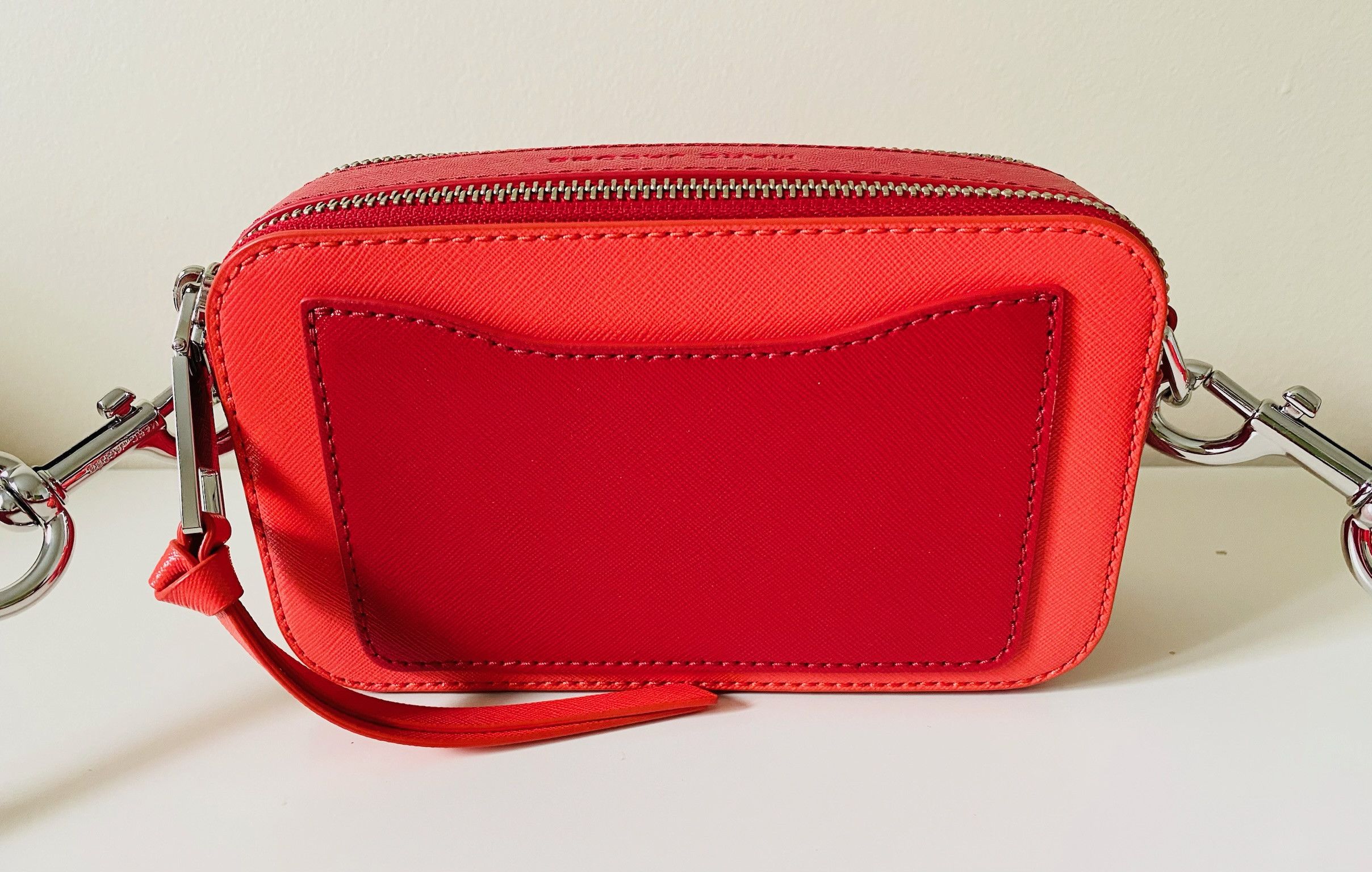 Marc Jacobs Marc Jacobs The Bi-Color Snapshot Leather Bag - Red Size ONE SIZE - 2 Thumbnail