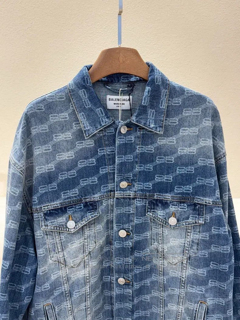 Balenciaga Balenciaga Logo Printed Single Breasted Reversible Denim J Size US XS / EU 42 / 0 - 9 Thumbnail