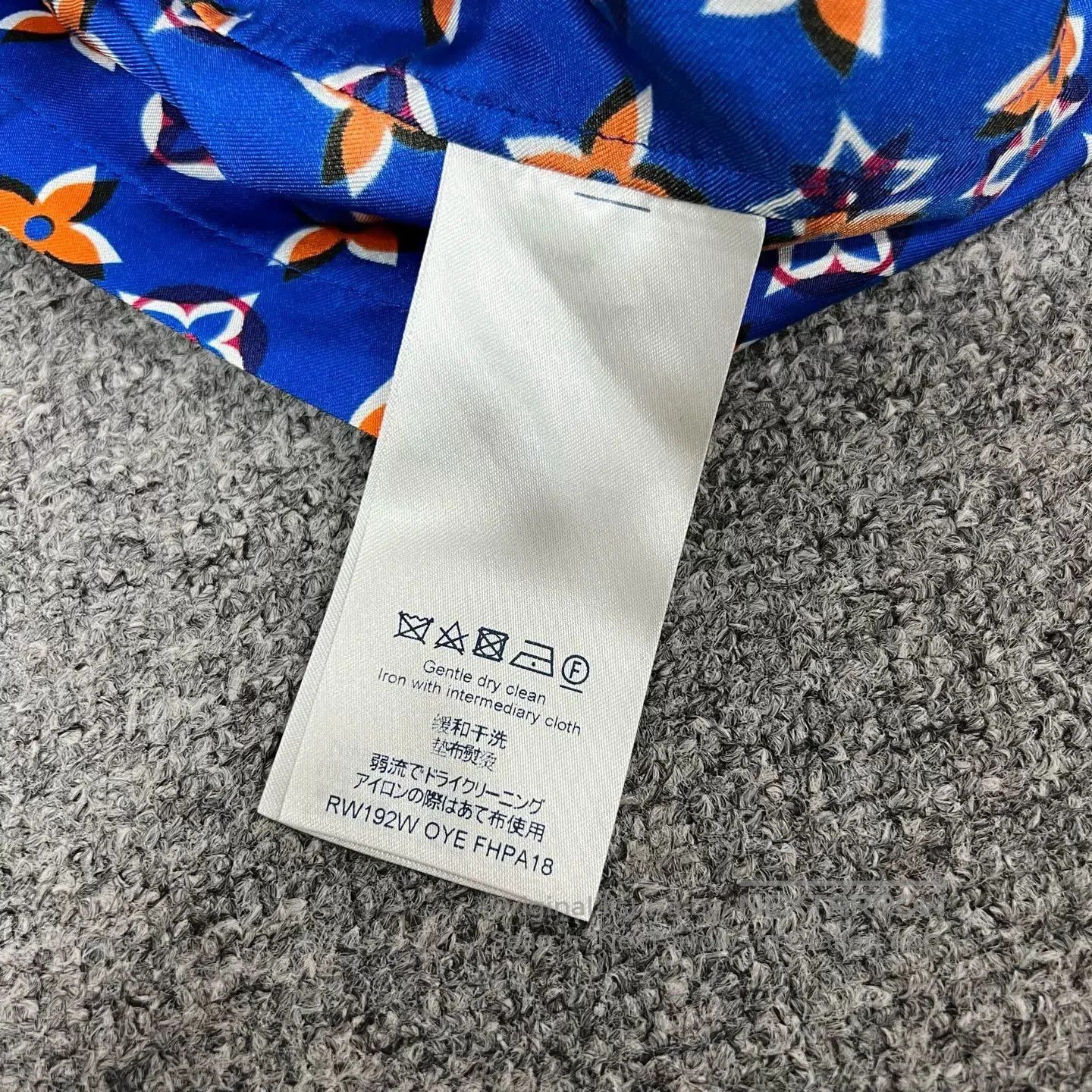 Louis Vuitton Louis Vuitton Monogram Silk Casual Shorts. Size 35" - 5 Thumbnail