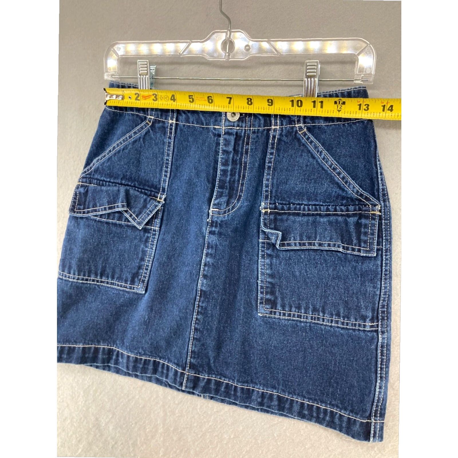 Gap Womens Gap Mini Denim Skirt Flap Pockets Y2K Style Size 25" / US 0 / IT 36 - 2 Thumbnail