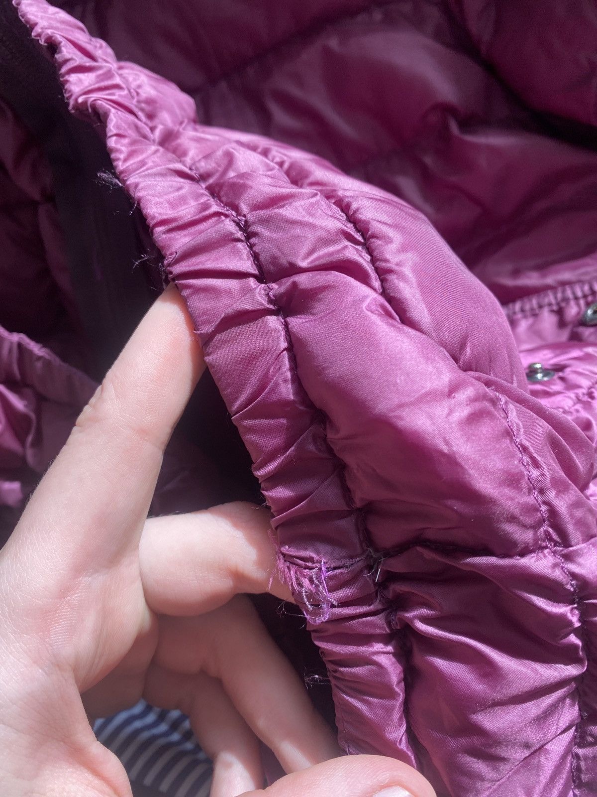 Moncler Moncler Luxury women puffer mini badge lans jacket Size M / US 6-8 / IT 42-44 - 10 Thumbnail