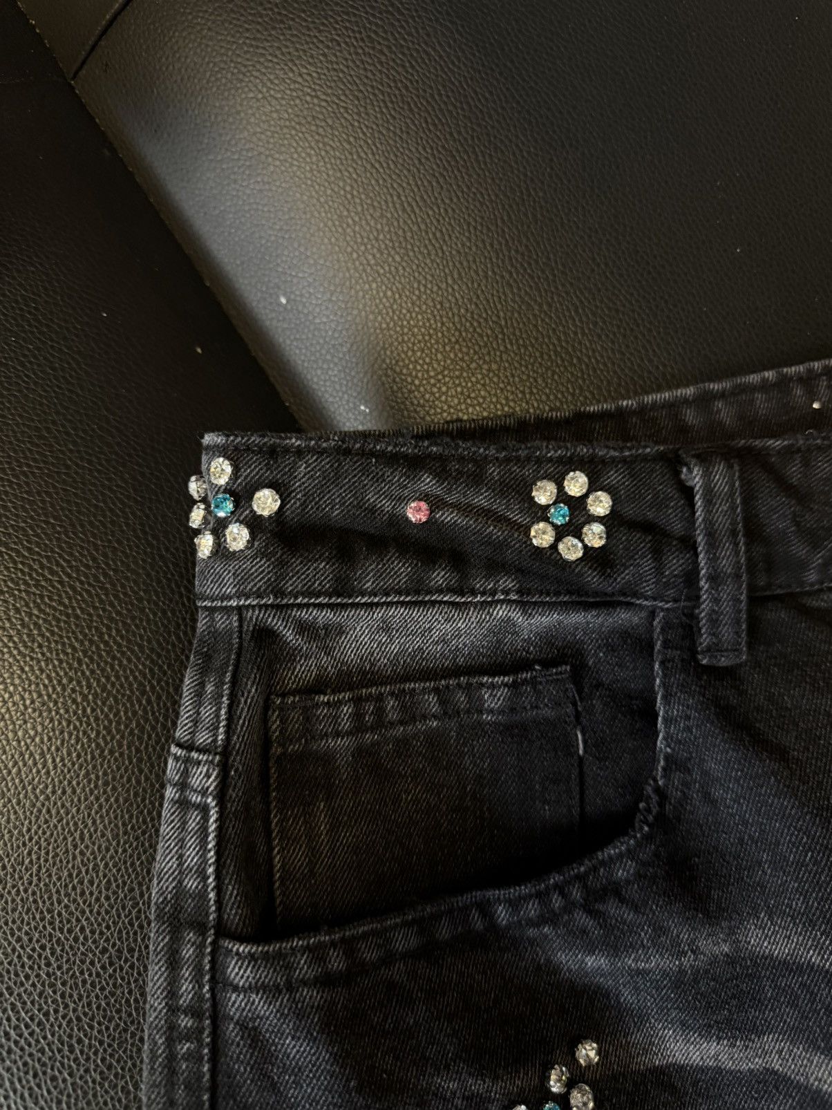 Vale Valley Stone Crystal Rhinestone Baggy Black Jeans Size 32 Size US 32 / EU 48 - 7 Thumbnail