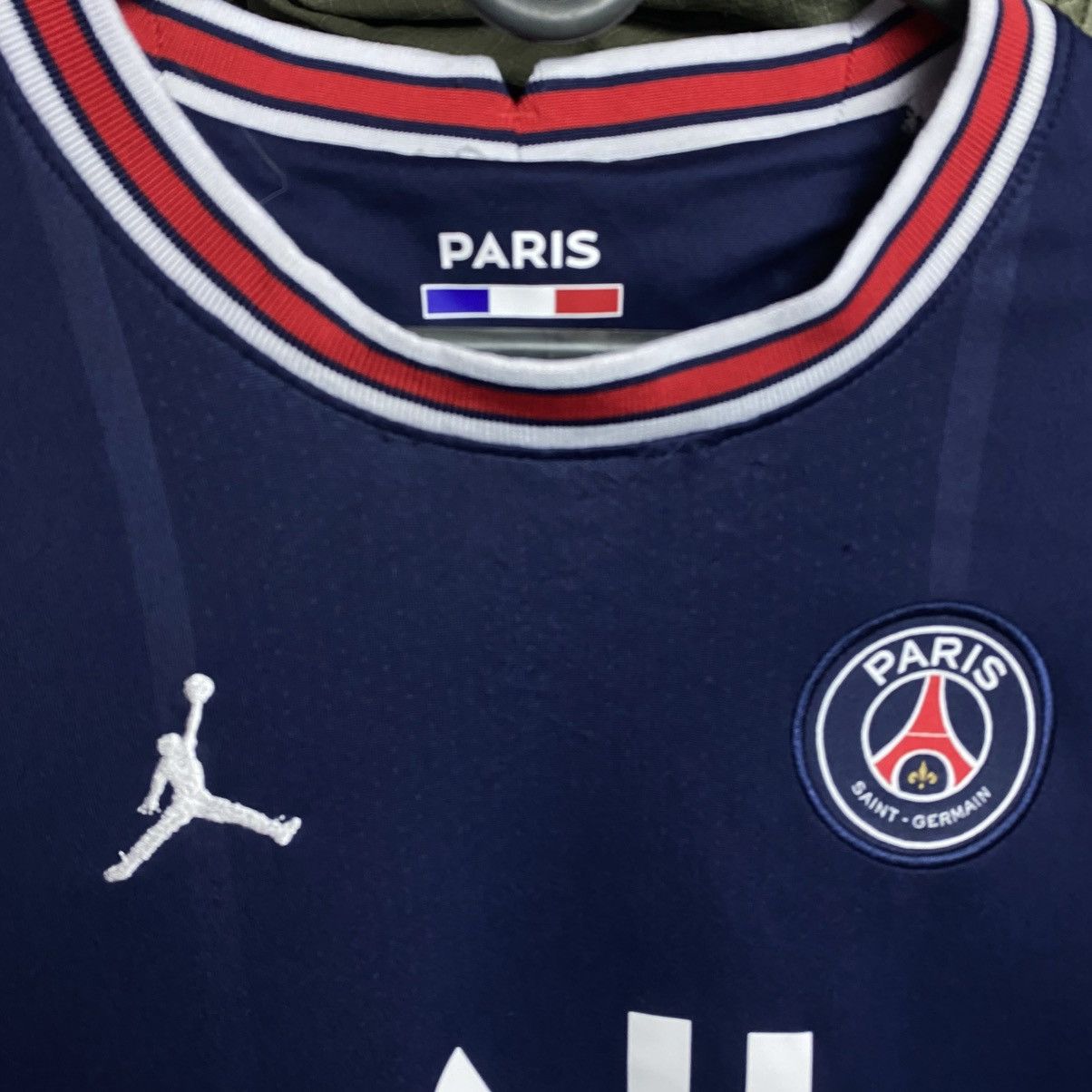 Jordan Brand Nike Jordan FC PSG Paris Saint Germain home soccer jersey Size US S / EU 44-46 / 1 - 3 Thumbnail