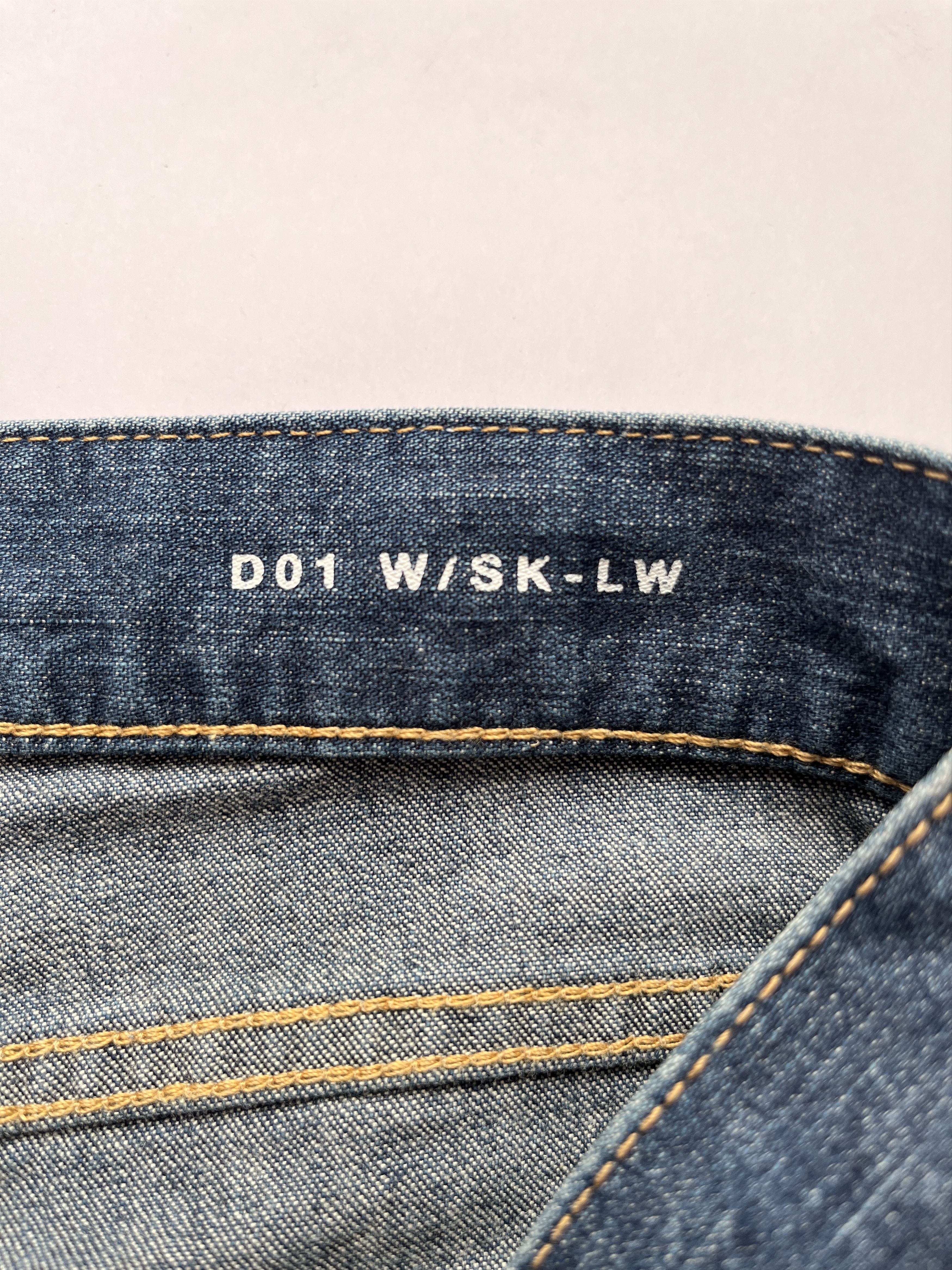Saint Laurent Paris ⚡️QUICK SALE⚡️Saint Laurent D01 Blue Denim Jeans Size 28" / US 6 / IT 42 - 9 Thumbnail