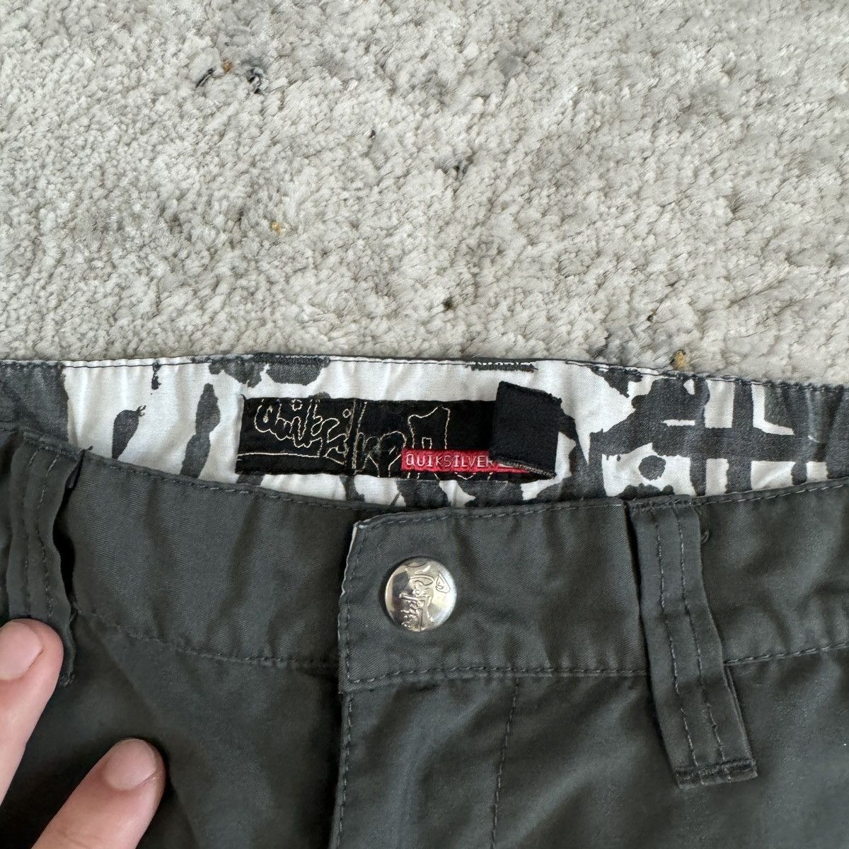 JNCO × Quicksilver × Vintage Crazy Vintage y2k Quicksilver surfwear cargo shorts Size US 32 / EU 48 - 4 Thumbnail