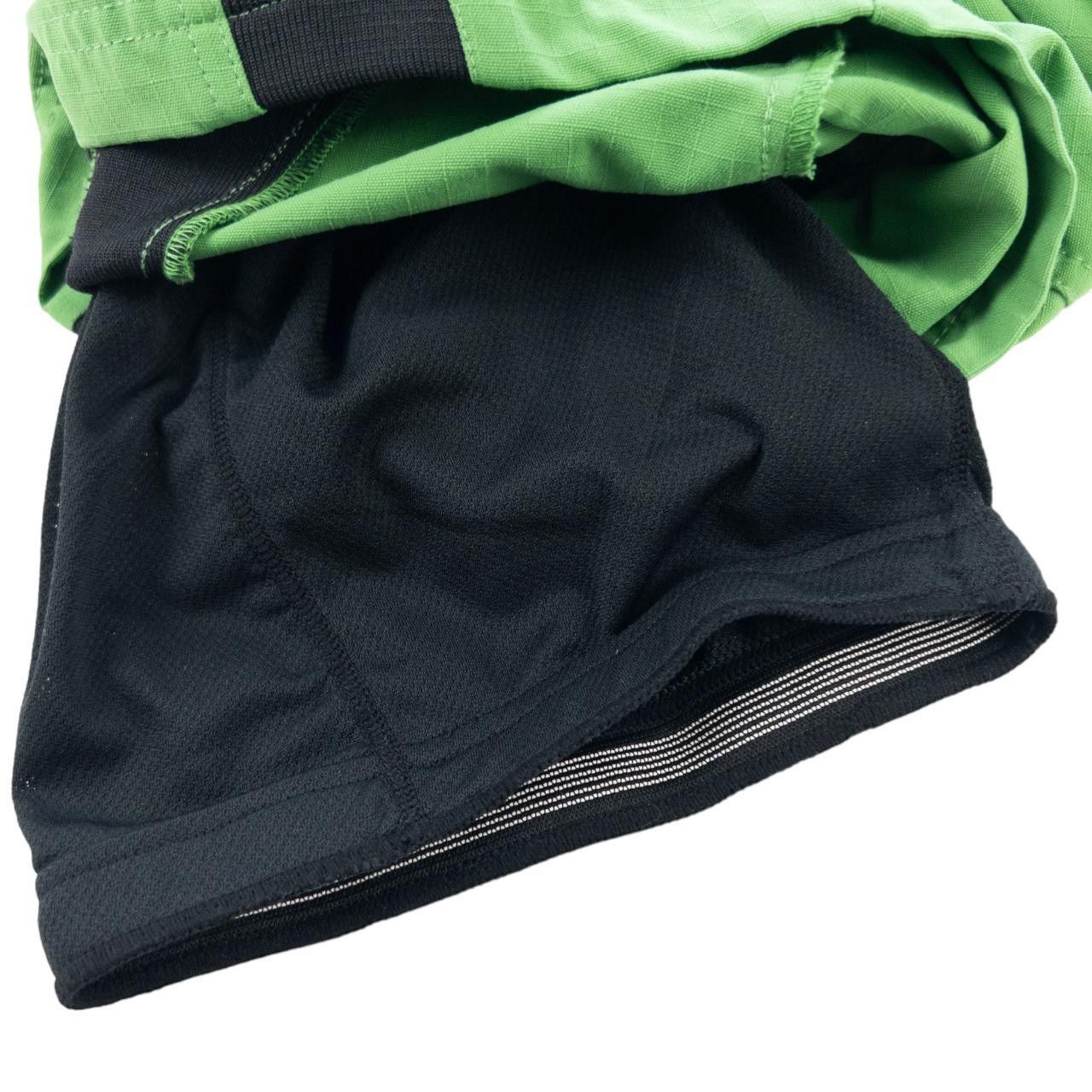 Oakley Vintage Oakley Padded Shorts Size Size W34 Size US 34 / EU 50 - 8 Thumbnail