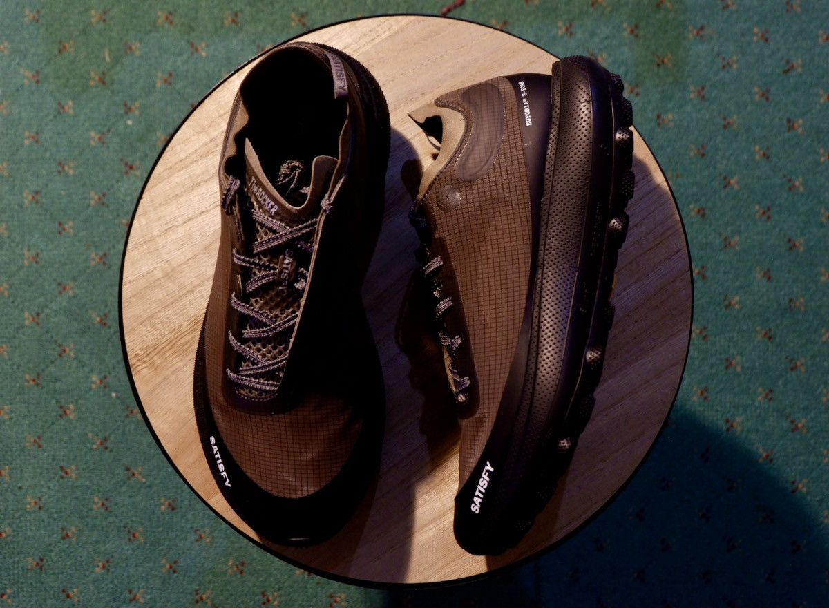 Other SATISFY RUNNING THE ROCKER FALCON Size US 10 / EU 43 - 1 Thumbnail
