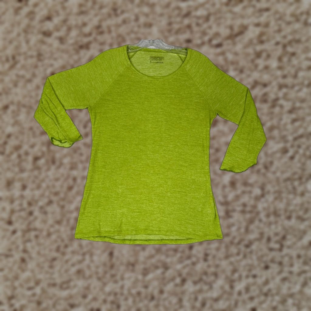 Patagonia Patagonia Shirt Women S Green 3/4 Sleeve Crew Neck Polyester Jersey Basic Casual Shirt Womens Size S / US 4 / IT 40 - 1 Thumbnail