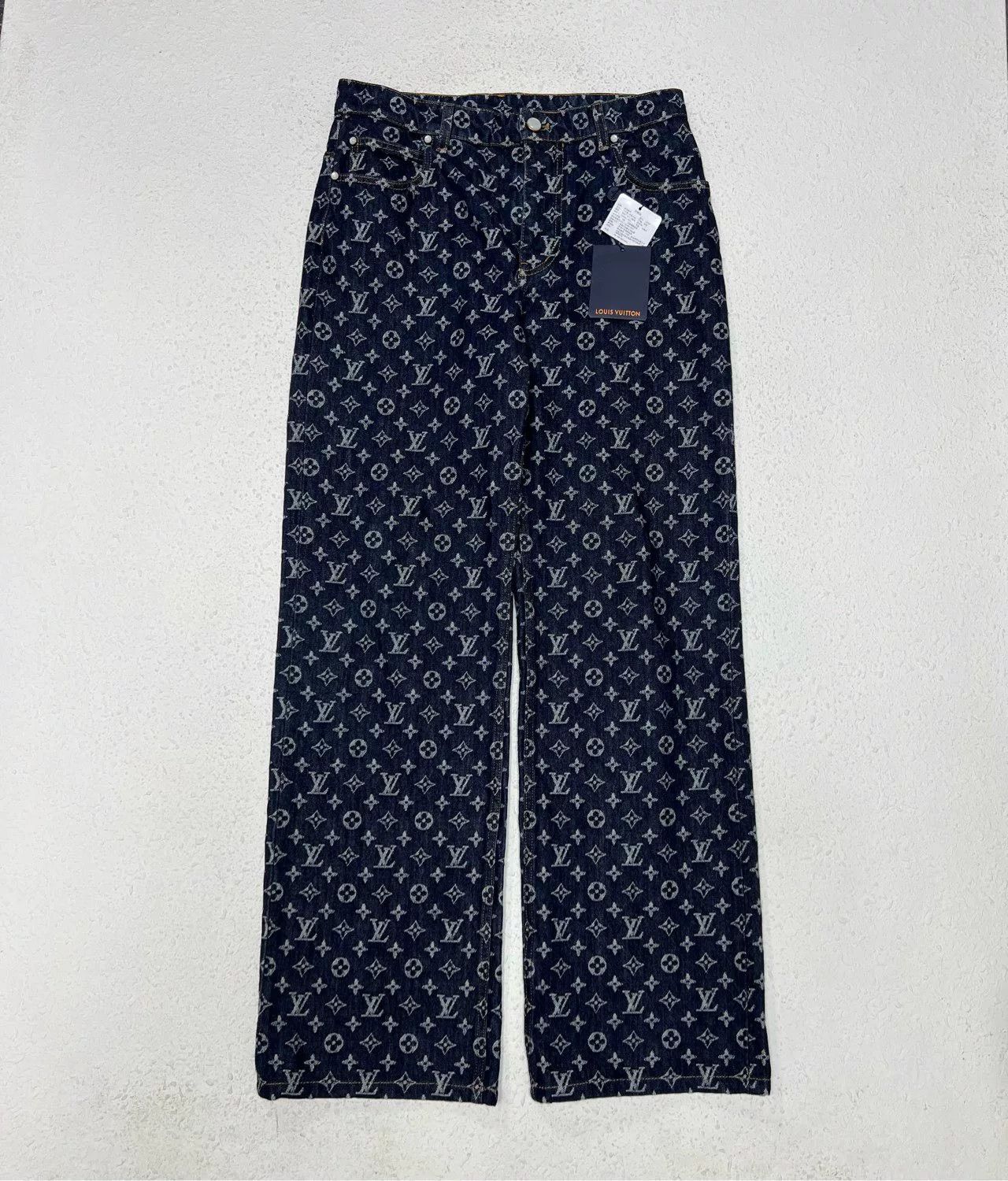 Louis Vuitton Louis Vuitton x Timberland Monogram Denim Pants Size US 29 - 1 Thumbnail