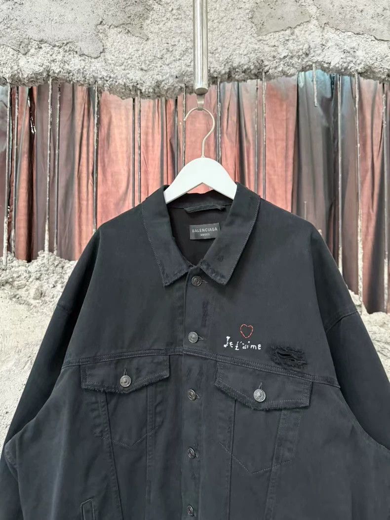 Balenciaga Balenciaga Valentine's Day Limited Edition Denim Jacket-250 Size US S / EU 44-46 / 1 - 4 Thumbnail