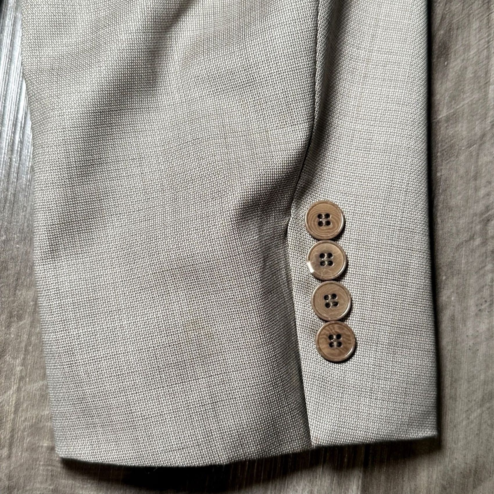 Ermenegildo Zegna Ermenegildo Zegna Traveller Micronsphere 3 Button Made in Italy Jacket 42L US Men Sport Coat Brown Wool Silk 90/10 Big & Tall Mens Size US XS / EU 42 / 0 - 4 Thumbnail
