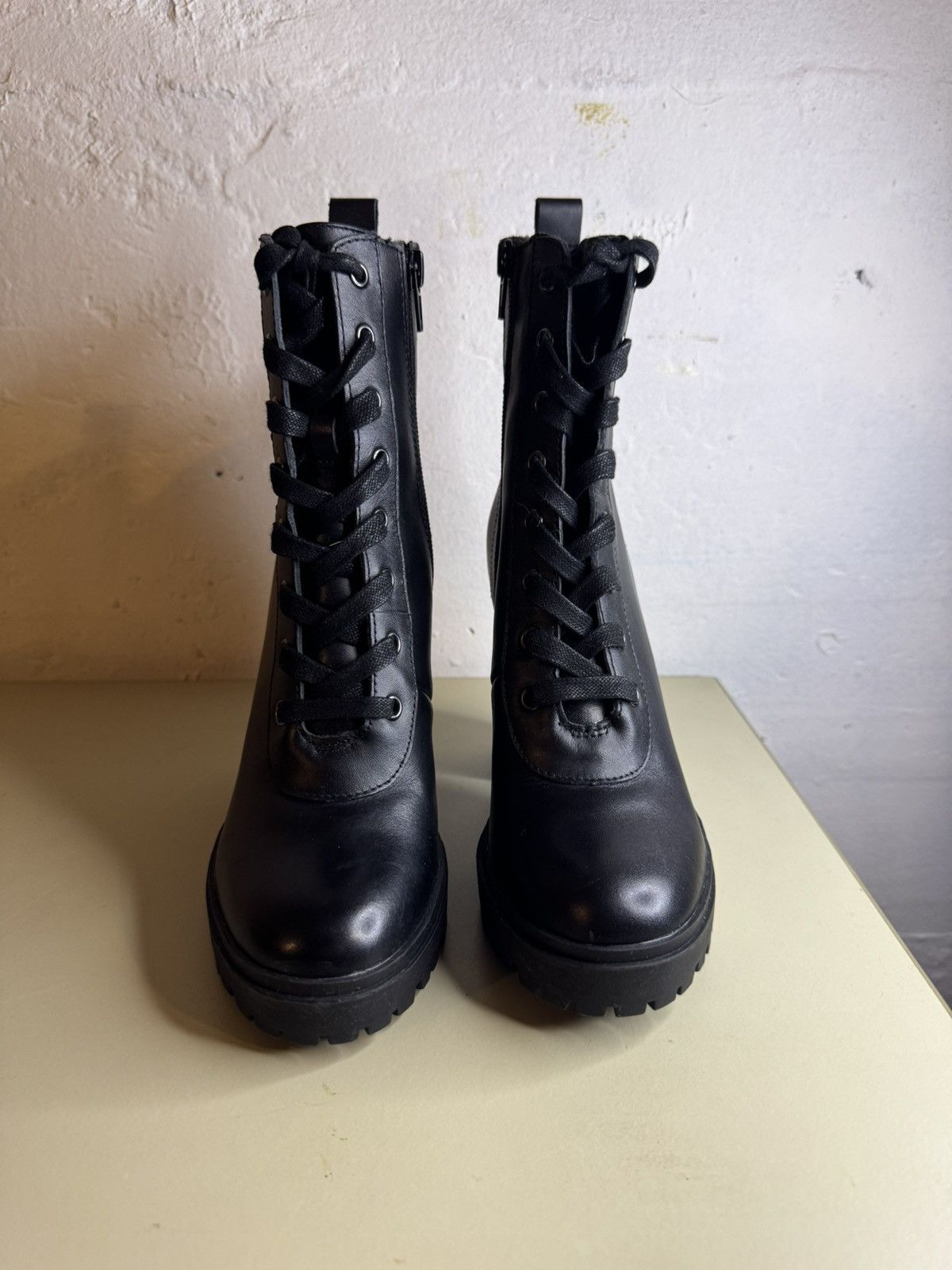 Steve Madden Steve Madden Black Boots Size US 5 / IT 35 - 1 Thumbnail
