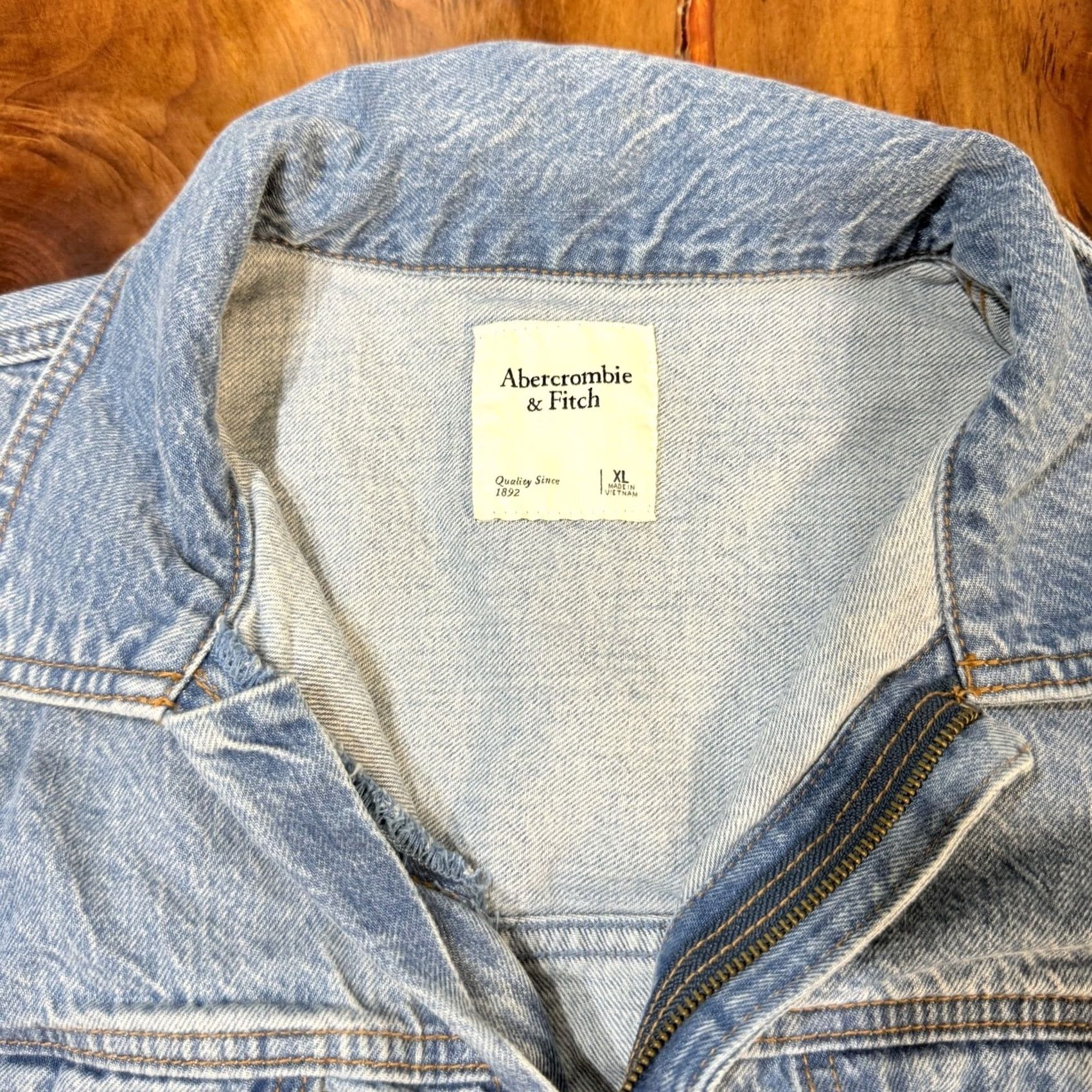 Vintage Abercrombie & Fitch Jumpsuit Women's XL Denim One-Piece Zip Straight Leg Tie Waist P15 Casual Bohemian Knit Cotton Blend Inseam 30" Size 40" / US 18 - 3 Thumbnail