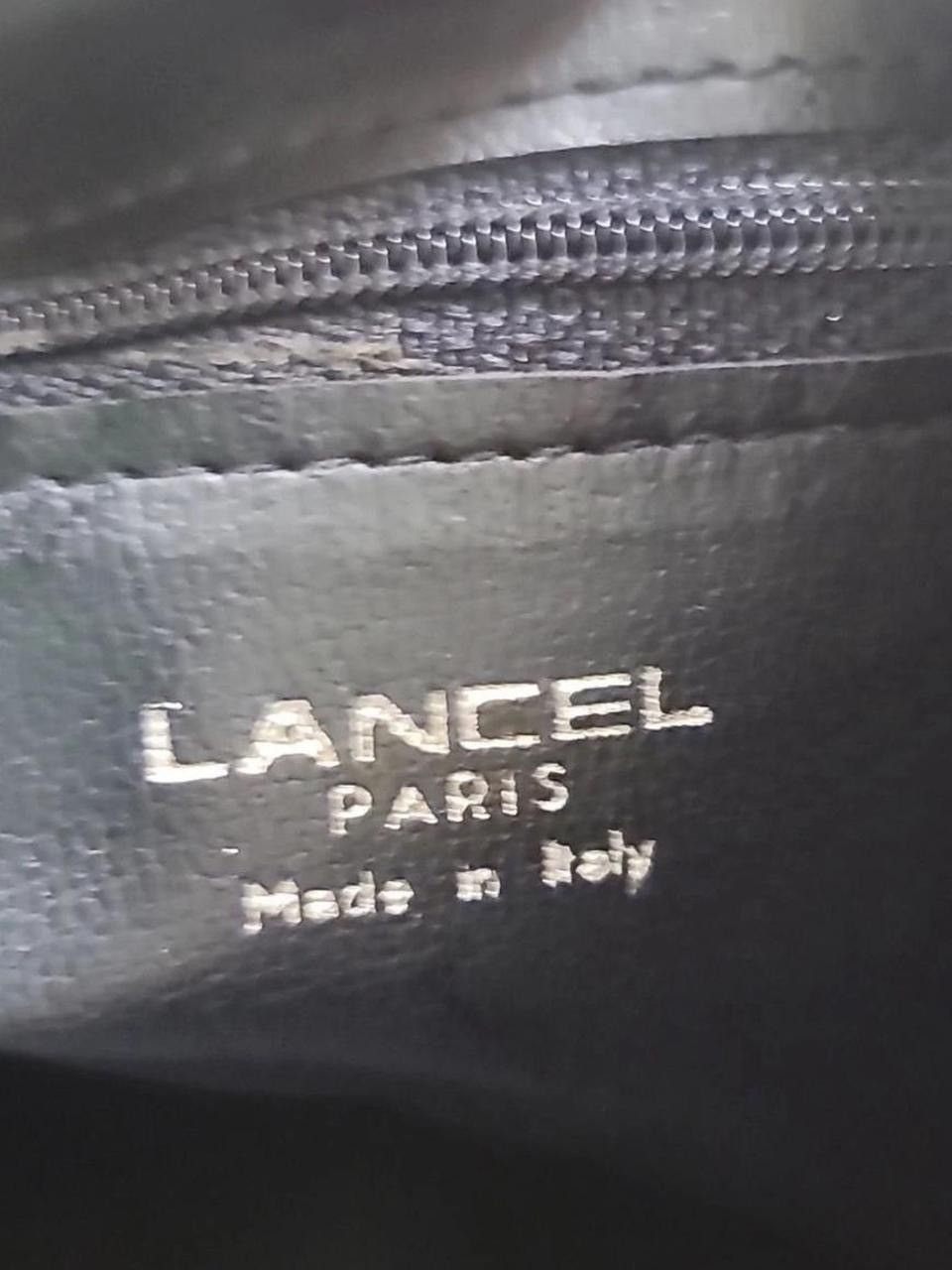Lancel Lancel Paris Large Soft Pebbled Leather Hobo Shoulder Bag Size ONE SIZE - 6 Thumbnail