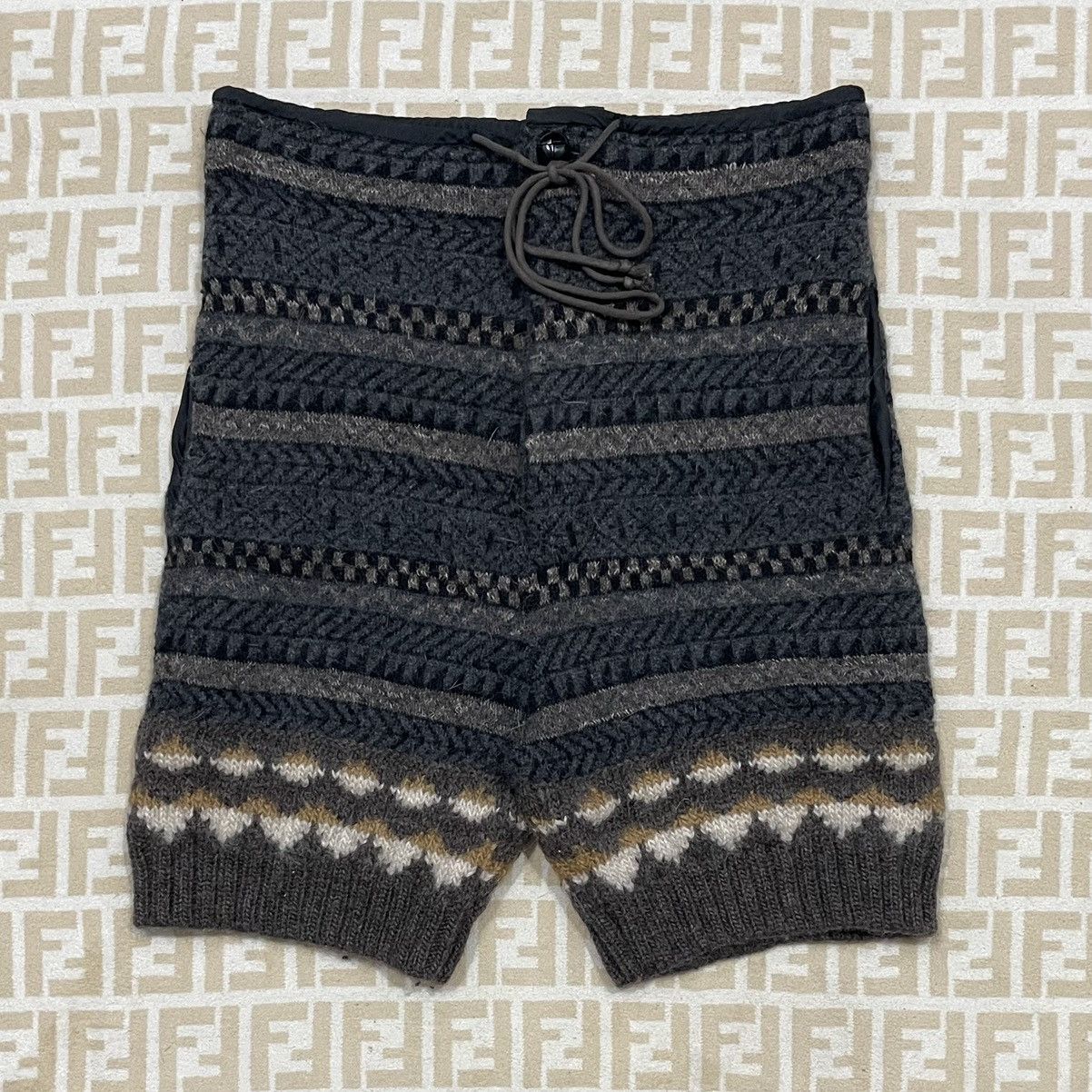 Sacai × Vintage Sacai Wool Shorts Size US 32 / EU 48 - 2 Thumbnail