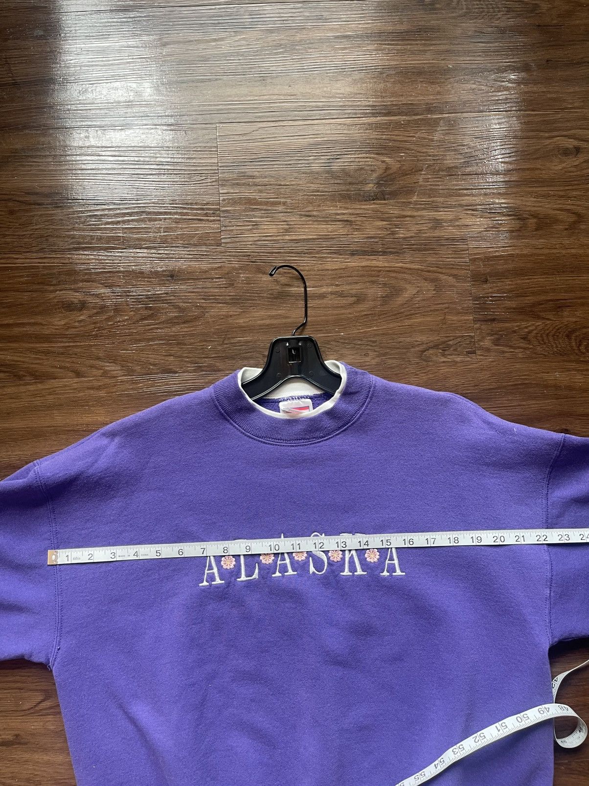 Vintage Vintage Women’s Alaska Hanes Sweater In Great Condition Size L / US 10 / IT 46 - 7 Thumbnail