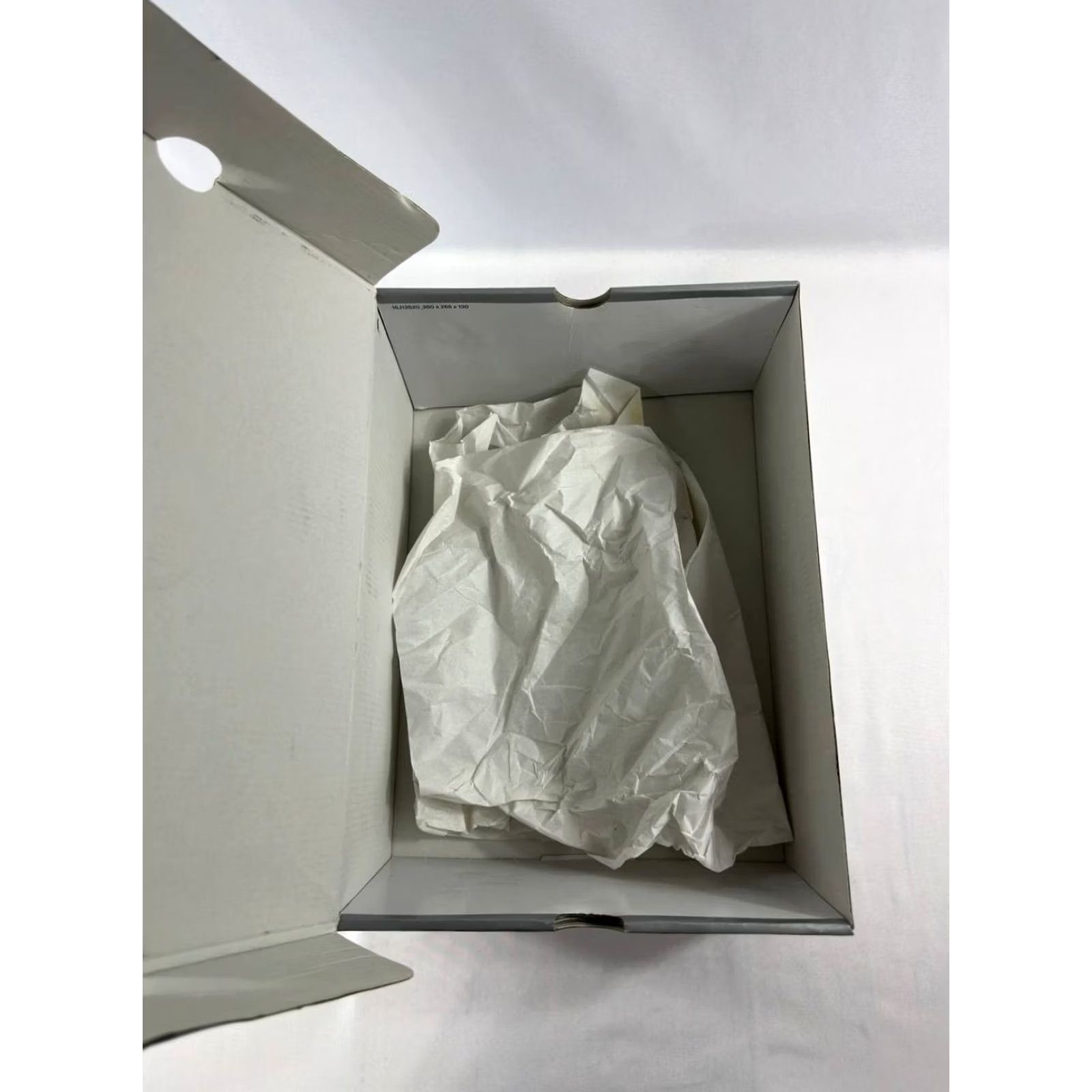 Jordan Brand Nike Air Jordan 13 Retro Lucky Green DB6537-113 Men's 11.5 White Leather Sneaker Box Only Size US 12 / EU 45 - 6 Thumbnail