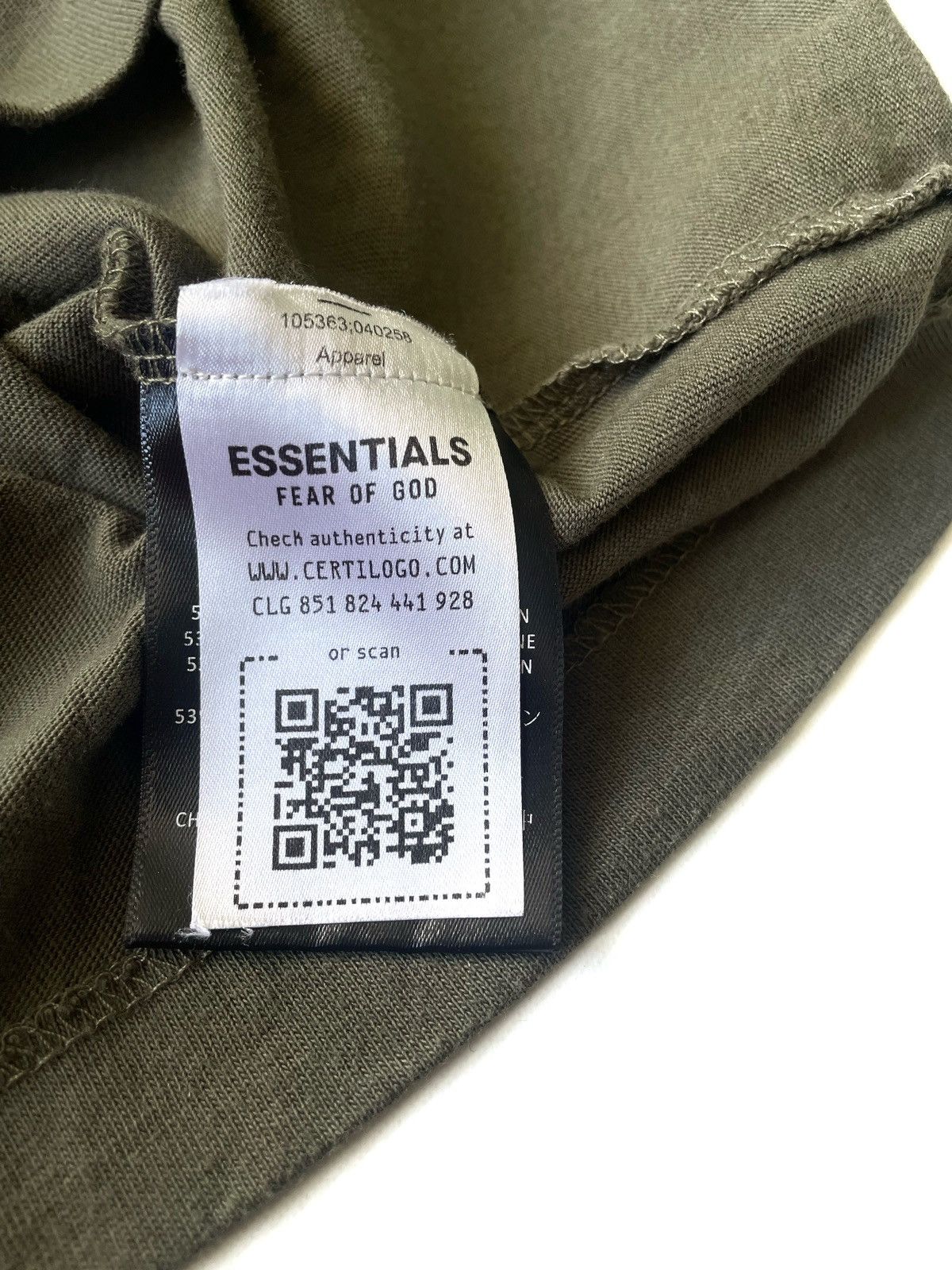 Fear of God Essentials Fear Of God Olive Women T-Shirt Big Logo Size S Size S / US 4 / IT 40 - 8 Thumbnail