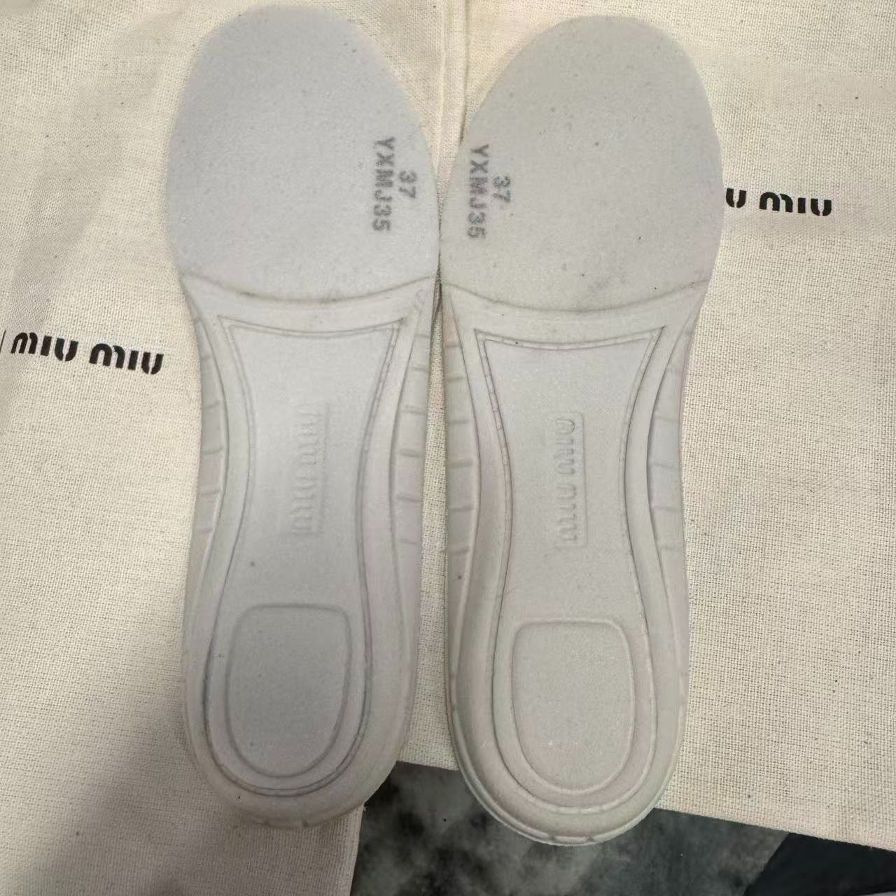 Miu Miu Miu Miu X New Balance Womens Sneakers 37 White Leather Made Size US 7 / IT 37 - 14 Thumbnail