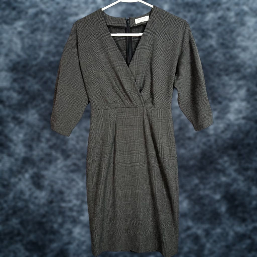 Vintage VINTAGE Babaton Plaid Wrap Dress 3/4 Sleeve Womens Size 0 Gray Midi Wrap Dress Womens 0 Gray Size XS / US 0-2 / IT 36-38 - 1 Thumbnail