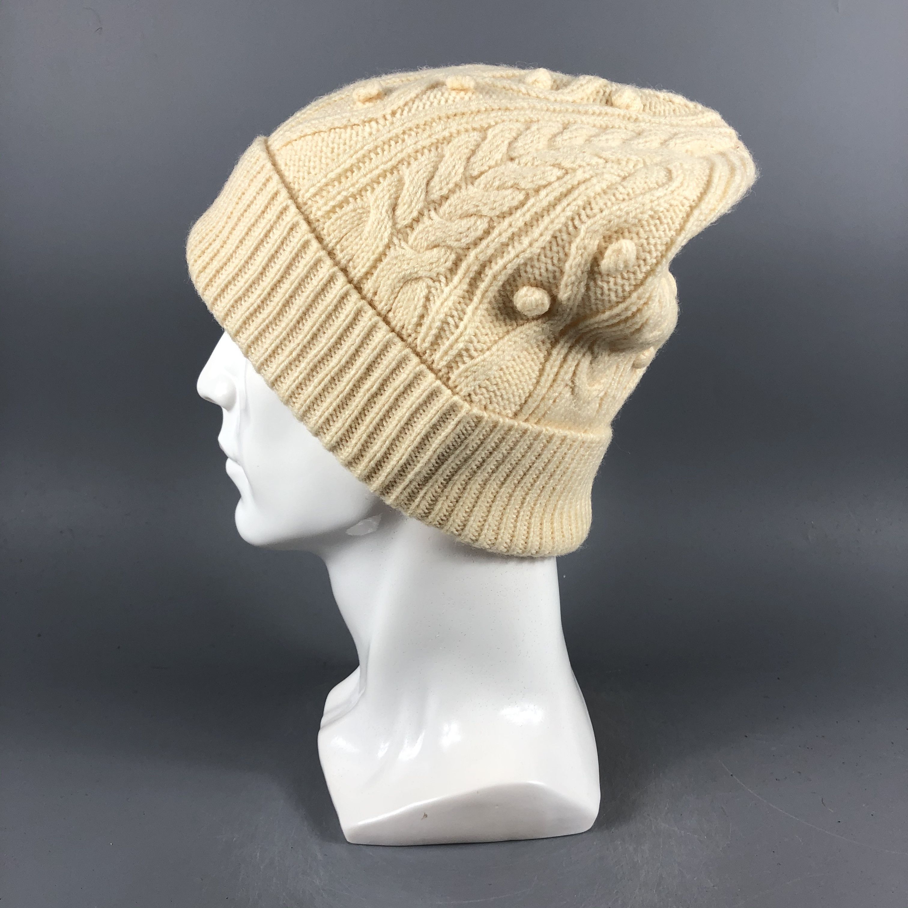 Vintage 23 Sport Aran Isle Beanie Snow Hat Snow Cap -D1177 Size ONE SIZE - 1 Thumbnail