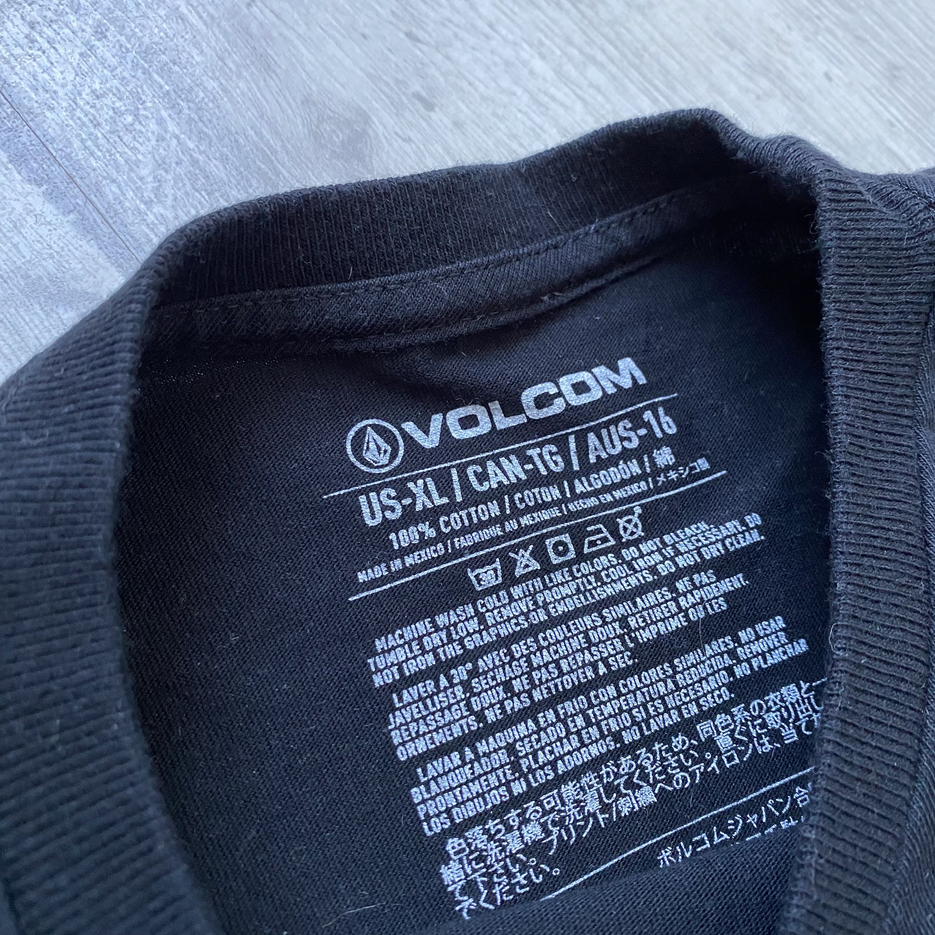 Quiksilver 💎Volkom Y2K Long Sleeve Stone Skate tee rip curl Oneill Size US S / EU 44-46 / 1 - 5 Thumbnail