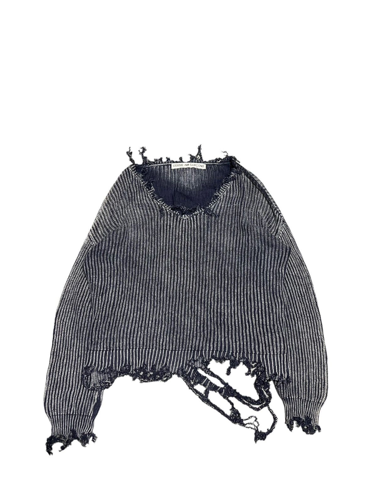 image of Aw01 Comme Des Garcons Distressed Grunge Sweater in Grey, Men's (Size Medium)