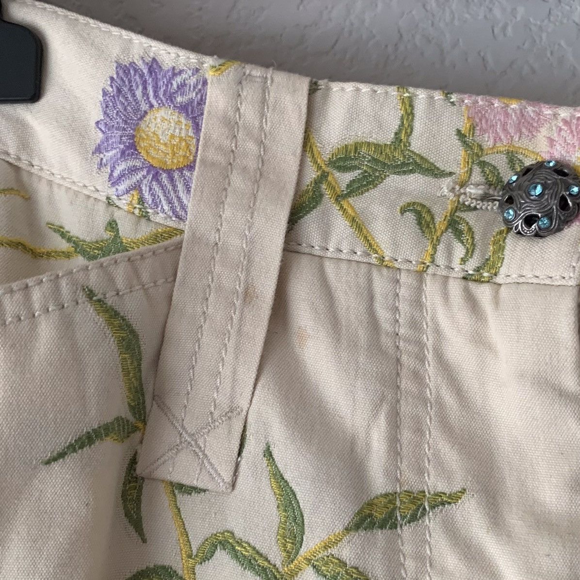 Dolce & Gabbana Embroidered floral pants Size 30" / US 8 / IT 44 - 16 Thumbnail