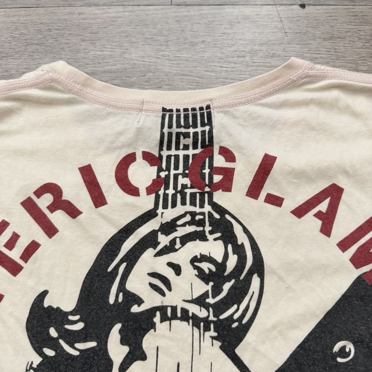 Hysteric Glamour RARE Hysteric Glamour Tokyo Electric Guitar Sexy Woman Tee Size S / US 4 / IT 40 - 6 Thumbnail