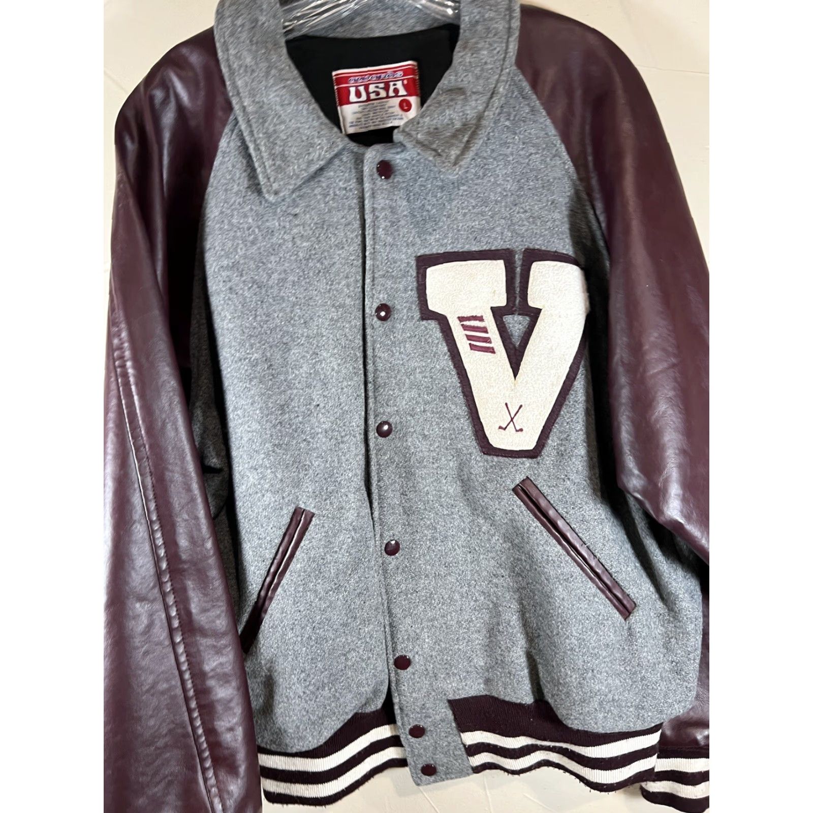 Vintage VINTAGE Lindsay Varsity Jacket Maroon Wool Golf Patches USA Large Men Size US L / EU 52-54 / 3 - 2 Thumbnail
