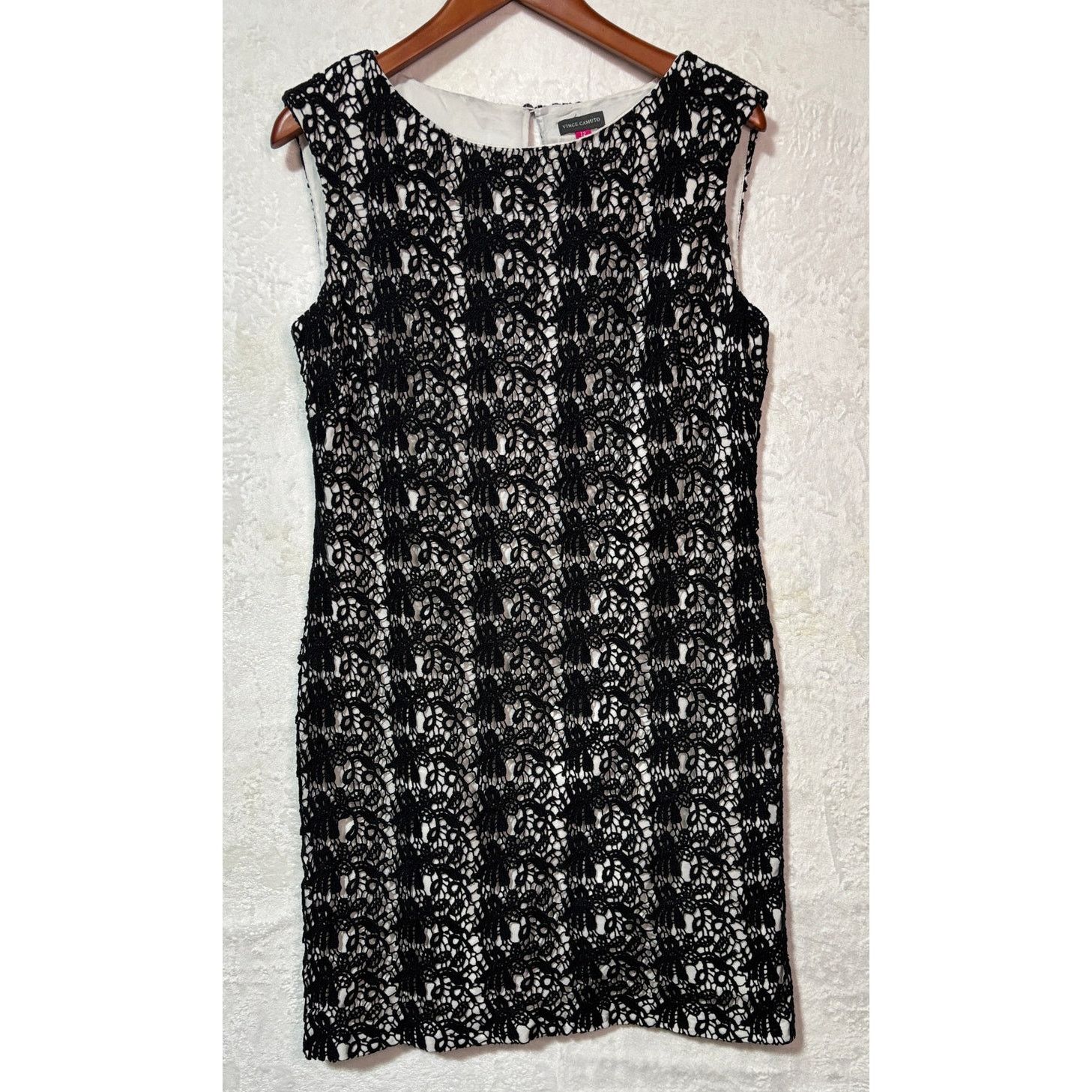 Vince Camuto VINCE CAMUTO Black Lace Overlay Sheath Shift Dress | Size 12 Size XL / US 12-14 / IT 48-50 - 1 Thumbnail