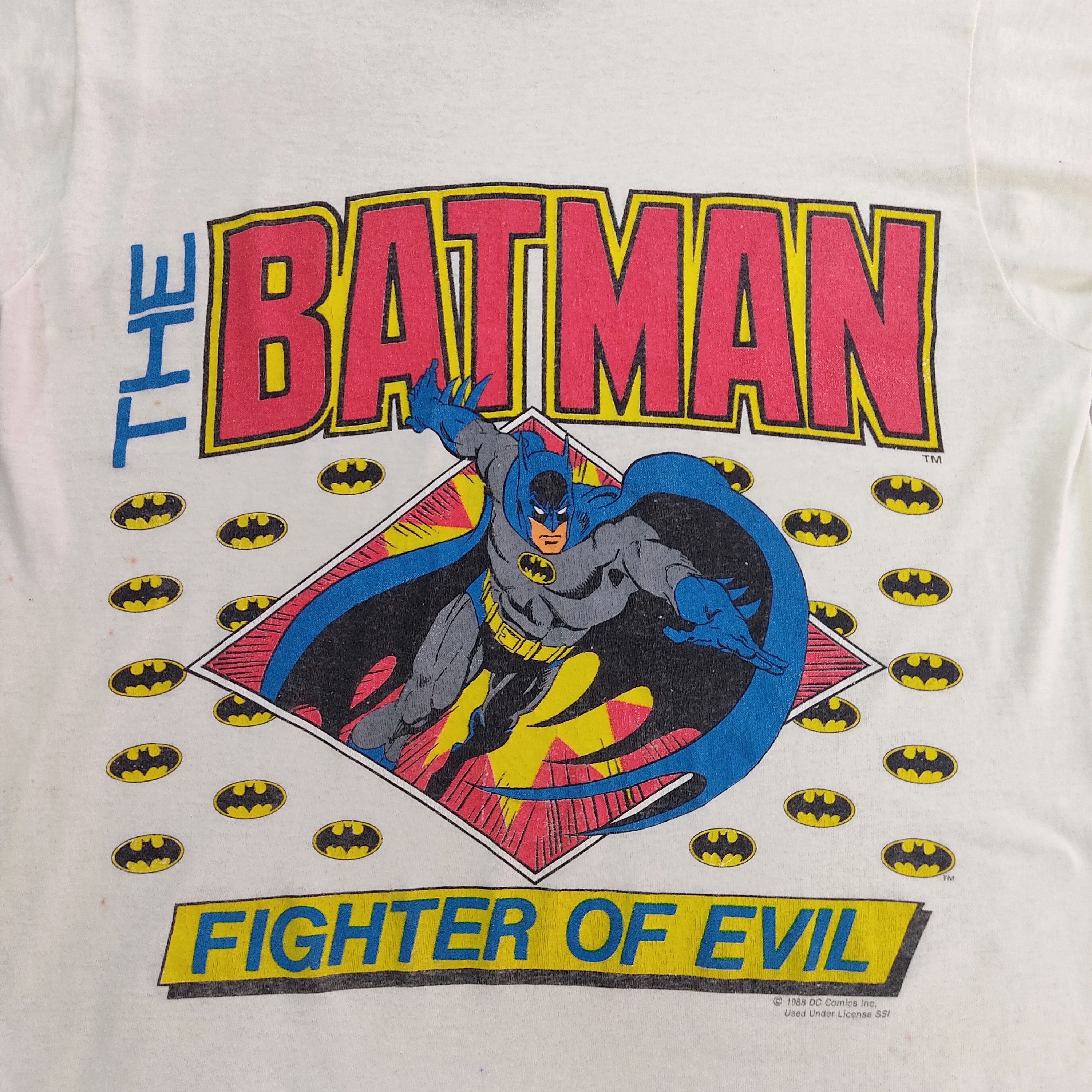 DC Comics O.G. Vtg 80s BATMAN Almost Paper Thin T-shirt Size US M / EU 48-50 / 2 - 7 Thumbnail