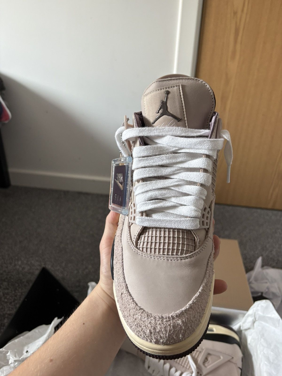 Jordan Brand × Nike Jordan 4 ‘ A Ma Maniére While You Where Sleeping’ Size US 10.5 / EU 43-44 - 4 Thumbnail