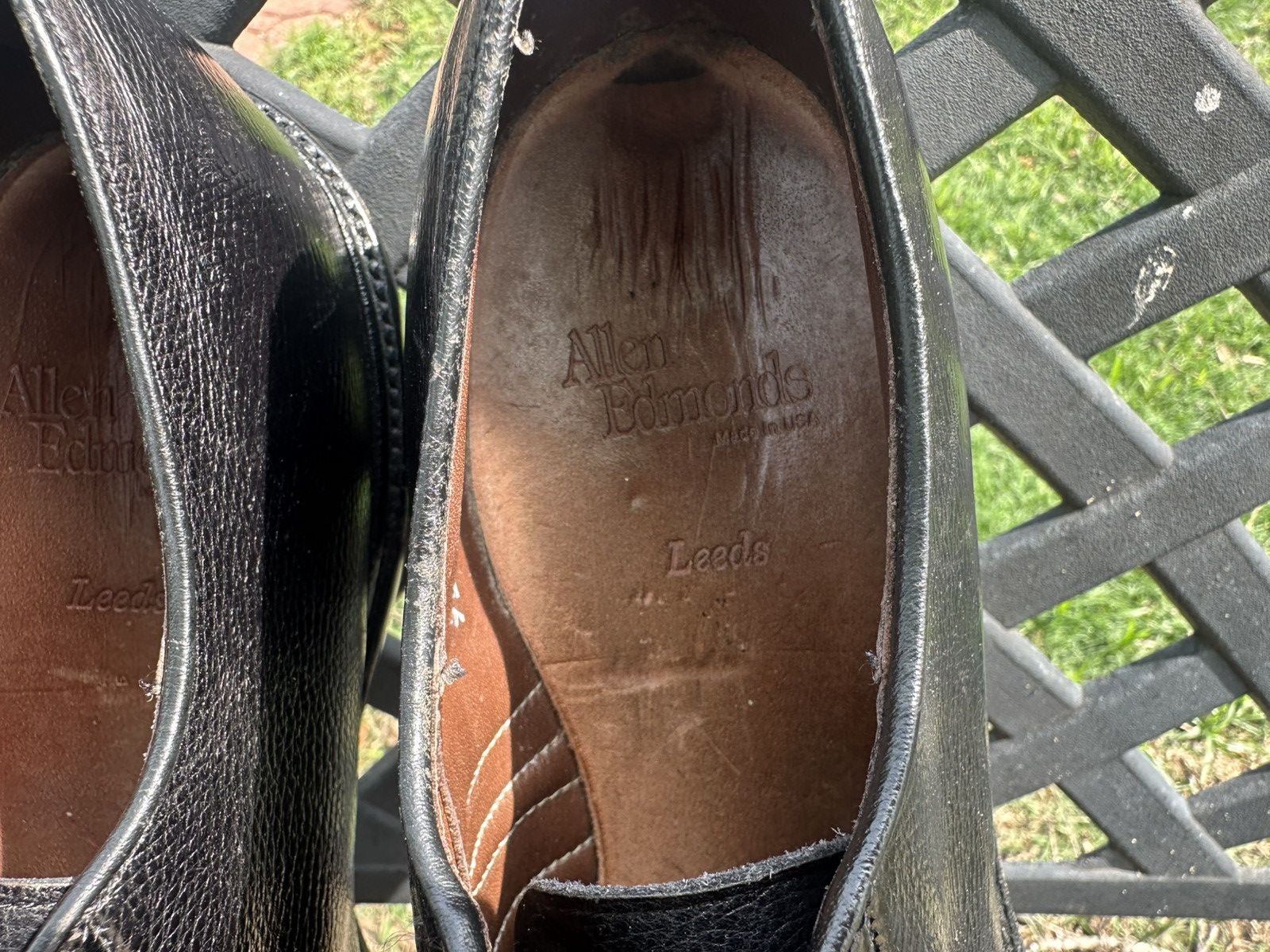 Allen Edmonds Allen Edmonds Leeds Black Leather Oxford Men's Dress Shoes Size US 10.5 / EU 43-44 - 5 Thumbnail