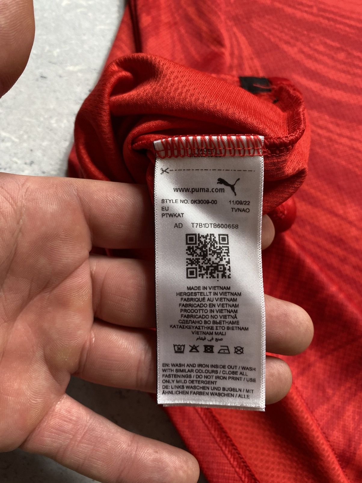 Puma Swindon Town Jersey Home football shirt 2022 - 2023 Size US XXL / EU 58 / 5 - 11 Thumbnail