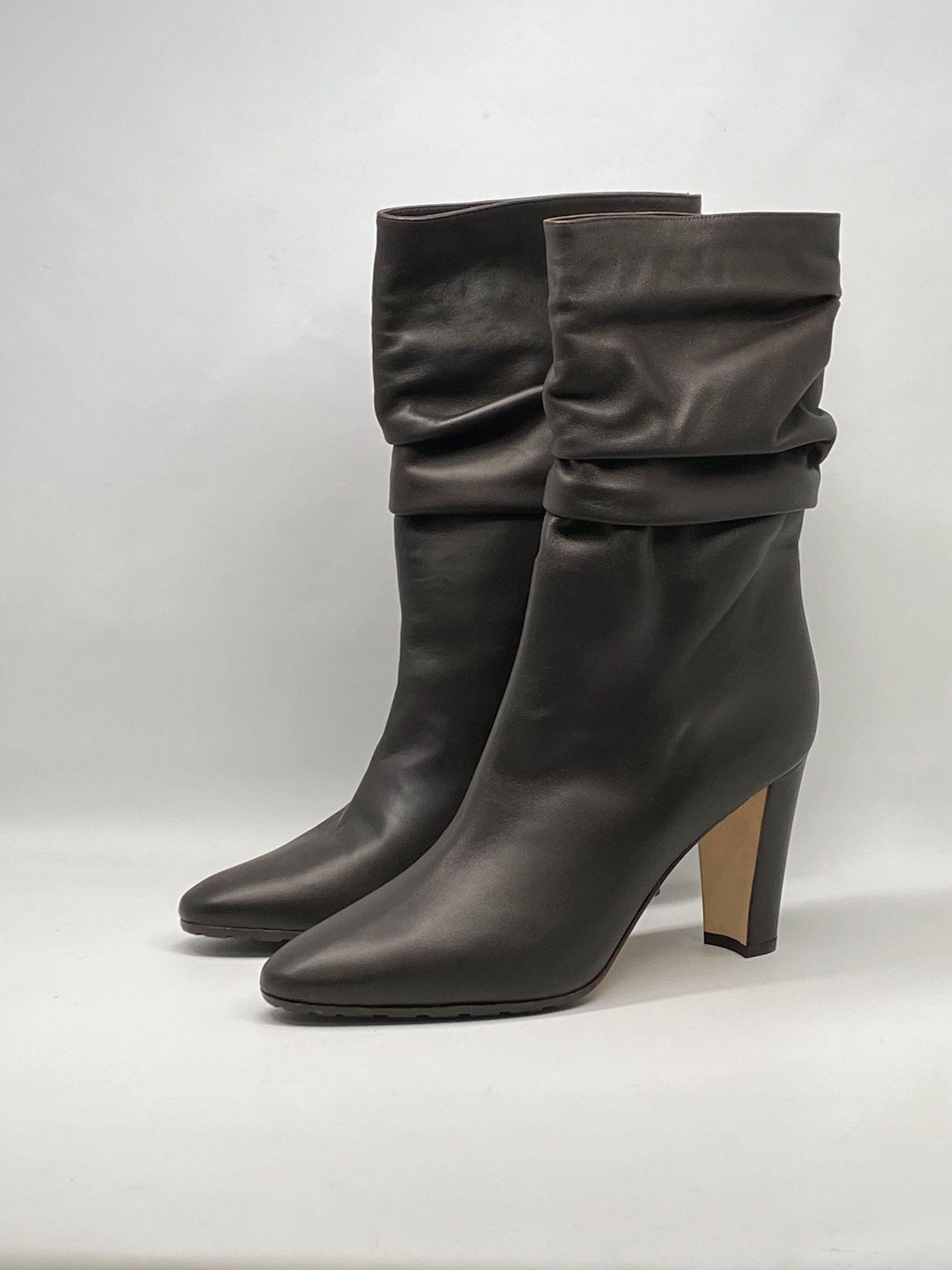 Manolo Blahnik Manolo Blahnik Calasso 90MM Ruched Leather Boots size 38.5 Size US 8.5 / IT 38.5 - 9 Thumbnail