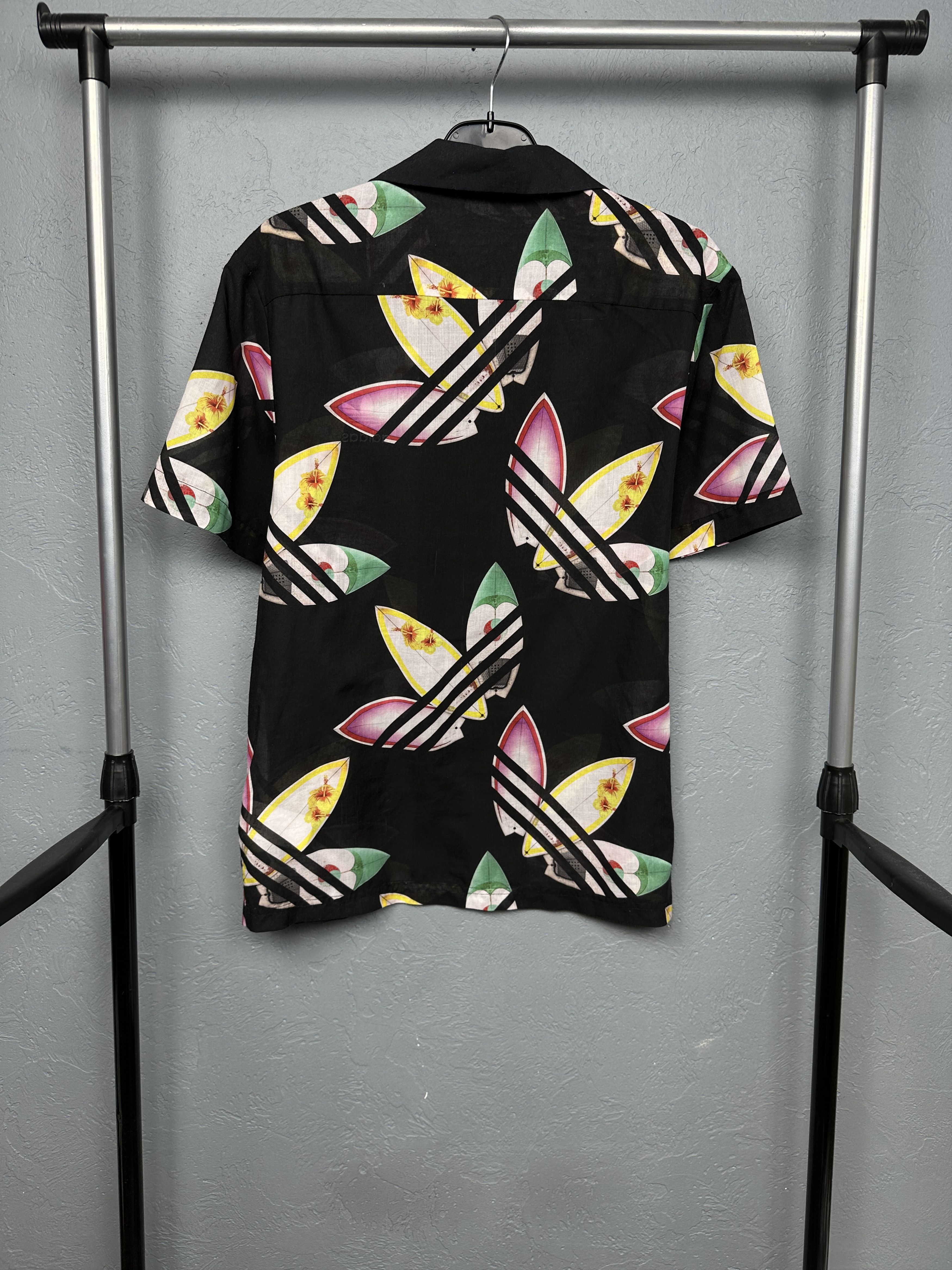 Adidas × Pharrell Adidas Pharrell Williams Mens Hawaiian Shirt Size US M / EU 48-50 / 2 - 7 Thumbnail