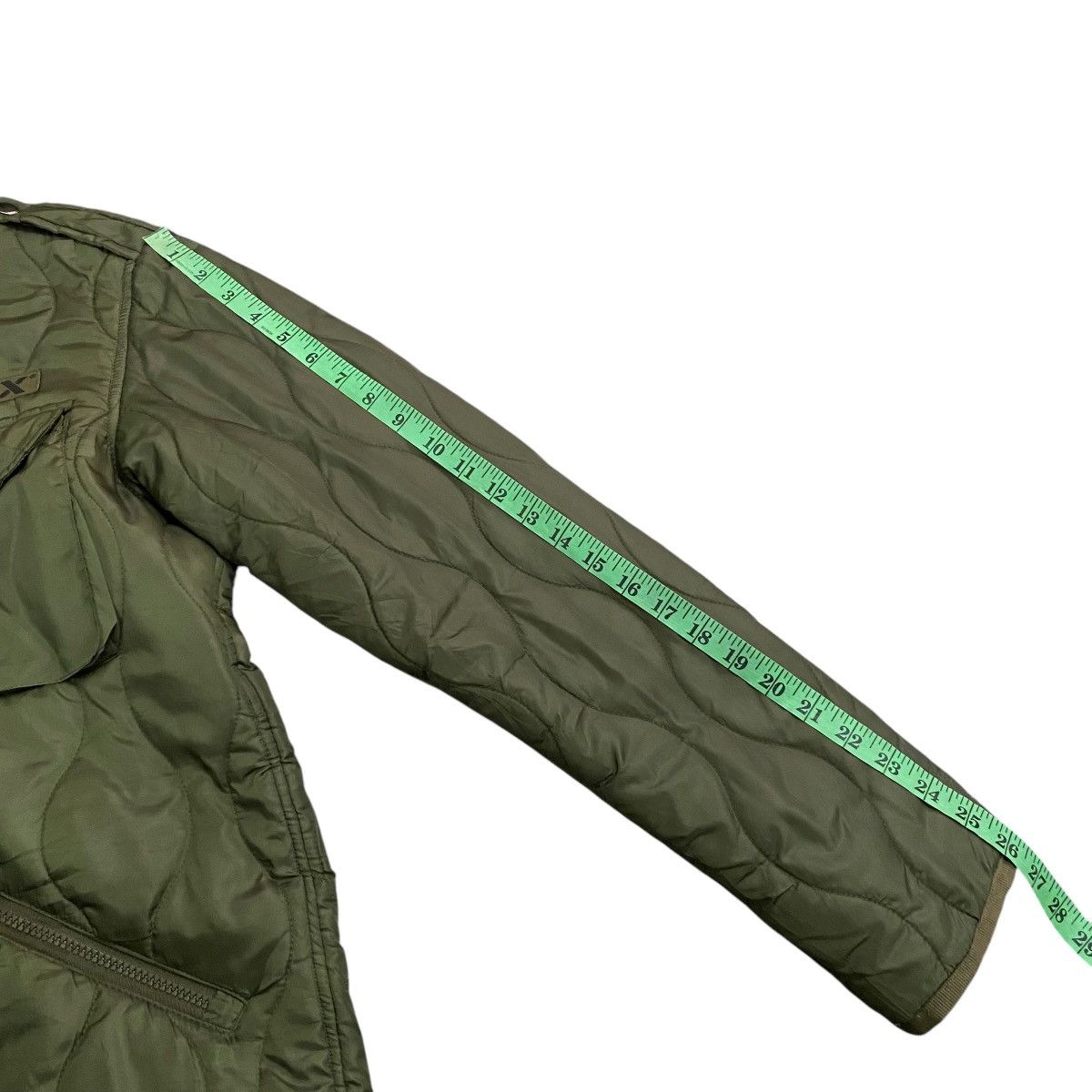 Avirex × Japanese Brand Vintage Avirex Quilted Zipper Jacket L Size Green Army Size US L / EU 52-54 / 3 - 20 Thumbnail