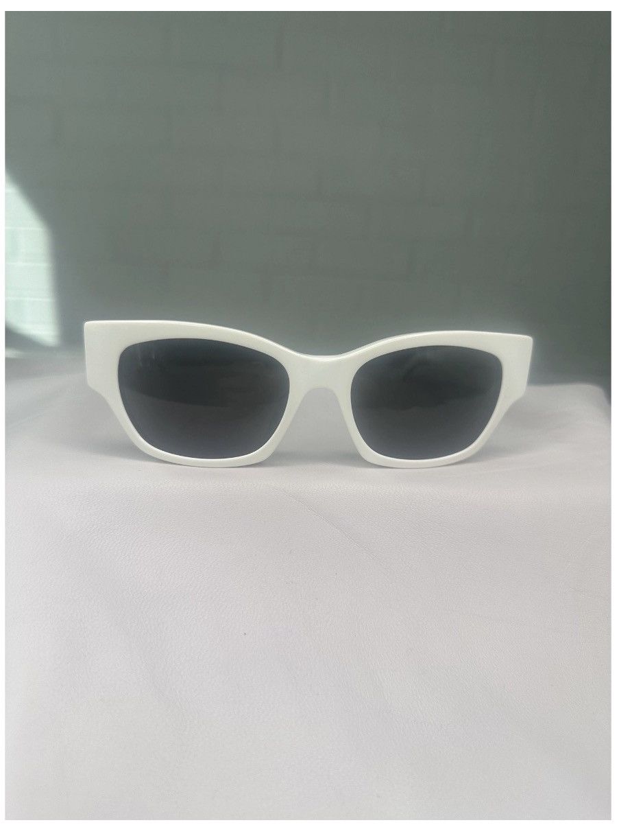 Celine Authentic Celine White Sunglasses & Case with strap 💖 Size ONE SIZE - 8 Thumbnail